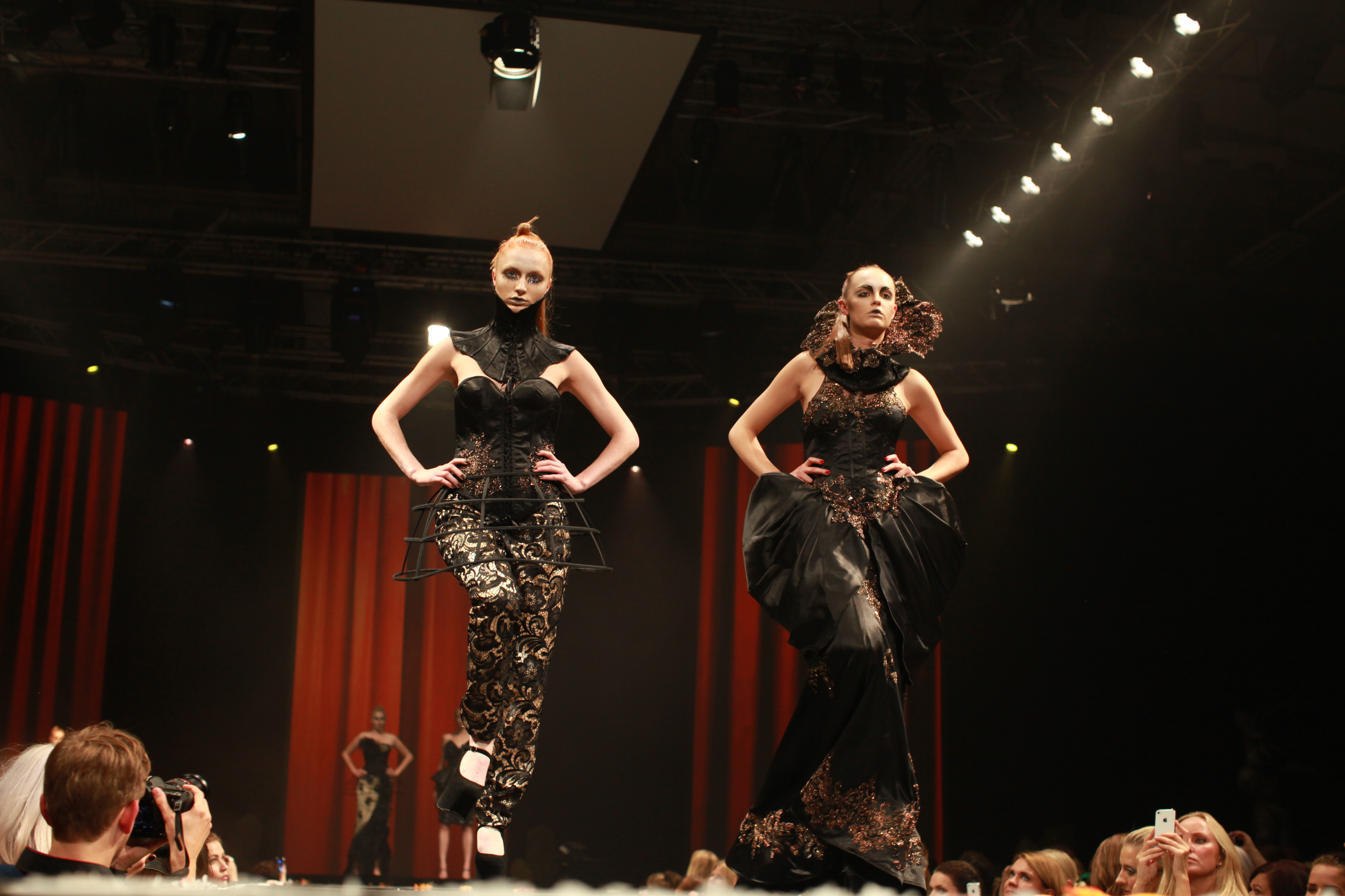 Spellbound, Make Up Store, Globen