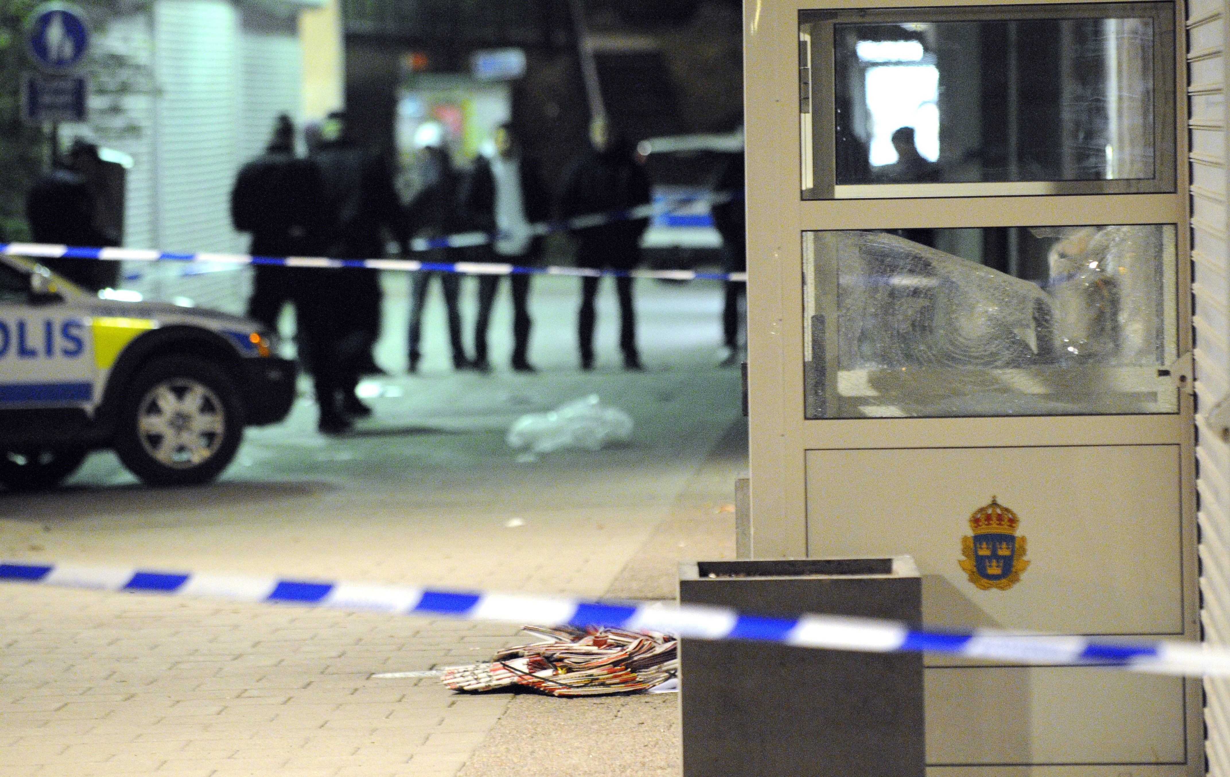Polis, Upplopp, Bakhåll, Skador, Husby
