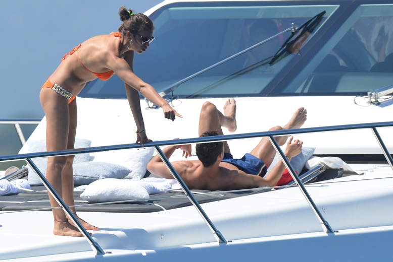 Fotboll, Lyx, 2012, kändis, Semester, Cristiano Ronaldo, Bikini, Irina Shayk, Yacht, Modell, Beach, Barn, Ronaldo, Stjärna, Flickvänner