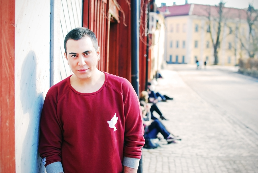 Gaybloggen, Amir Akrouti