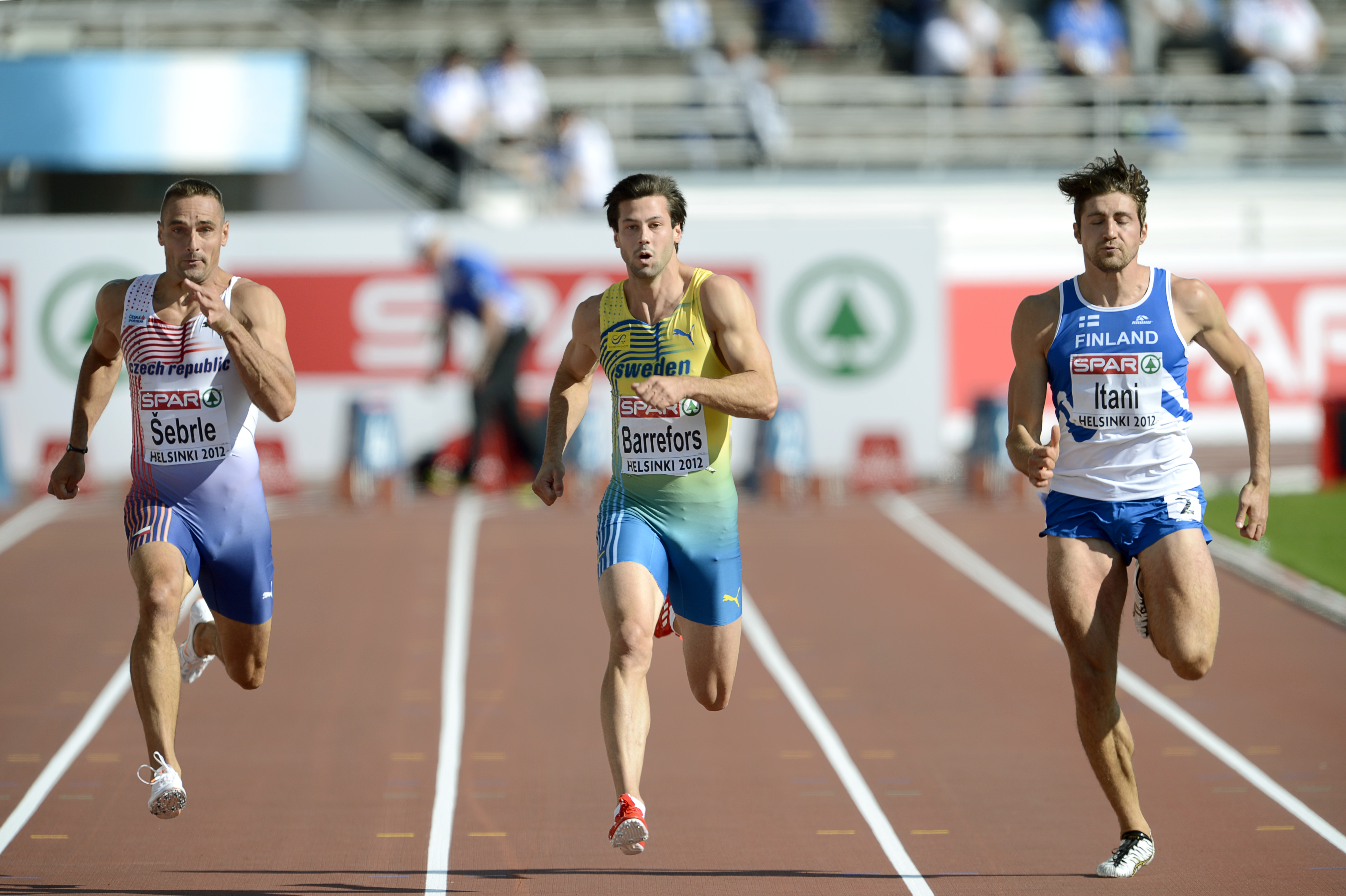 Björn Barrefors, Friidrott