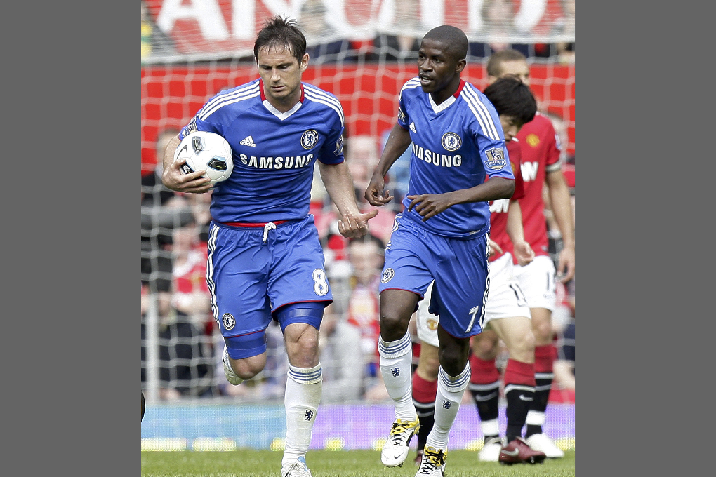 Nemanja Vidic, Edwin van der Saar, Rio Ferdinand, Didier Drogba, Frank Lampard, Wayne Rooney, Old Trafford, Manchester United, Chelsea, Fernando Torres