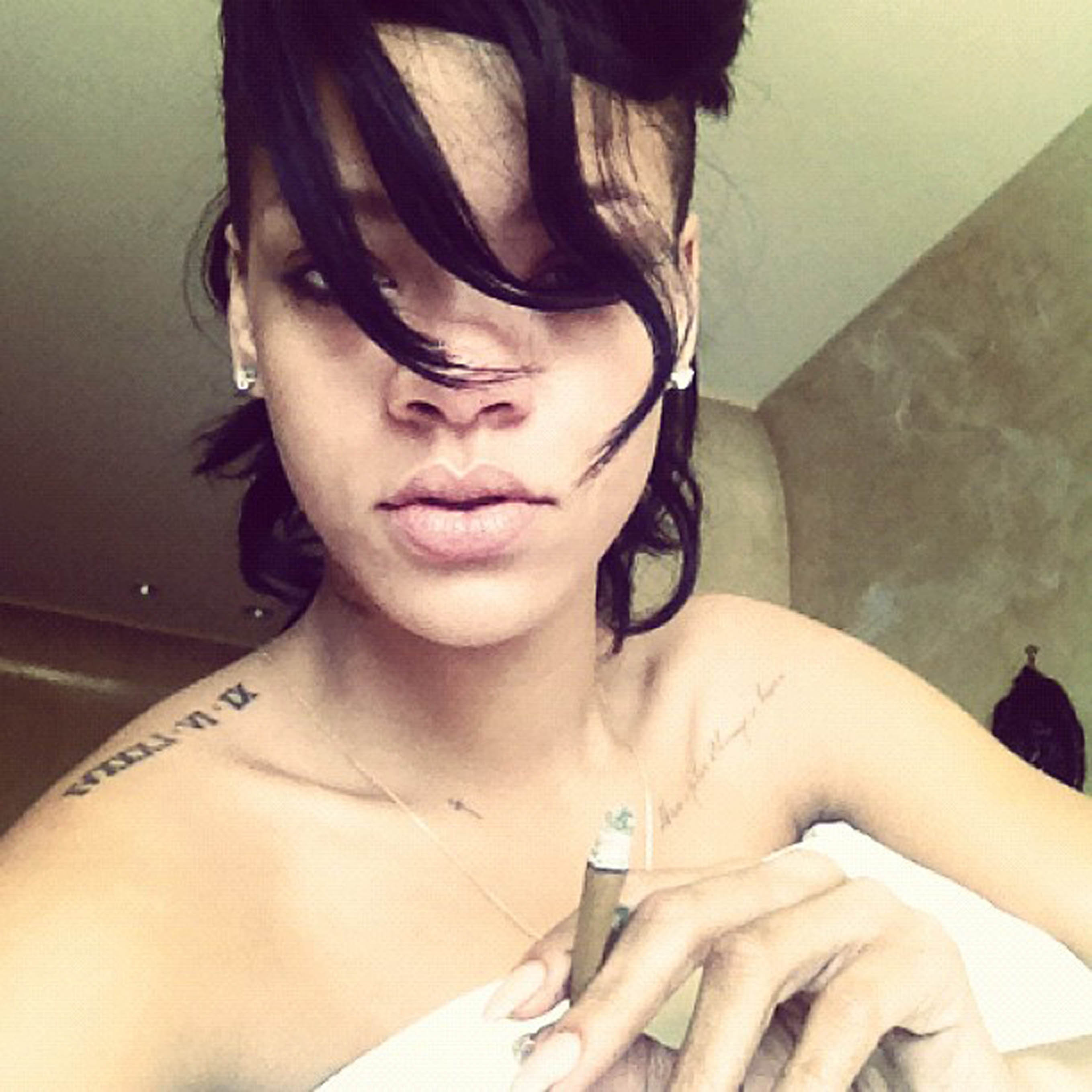 Cannabis, knark, Rihanna, Droger, Chris Brown