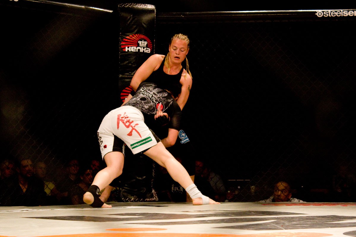 Paul Reed, Elina Nilsson, Goteborg, MMA, Hanna Sillén, Victor Cheng, The Zone FC 9, Lisebergshallen, Besam Yousef, Martin Svensson, Eddy Bengtsson