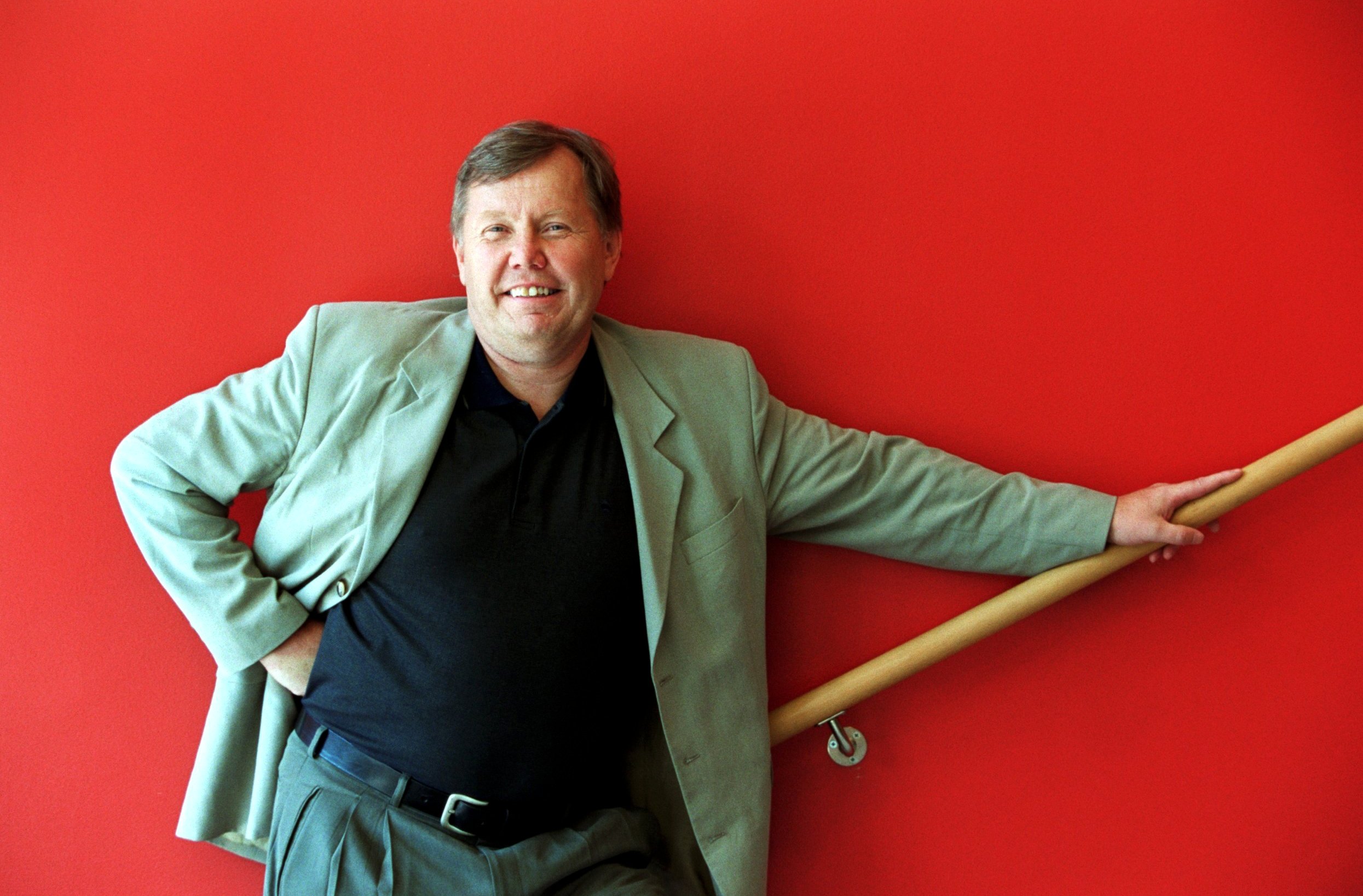 Migrationsverket, Flyktingboende,  Stora Ekebergs Resort, Flyktingpolitik, Bert Karlsson