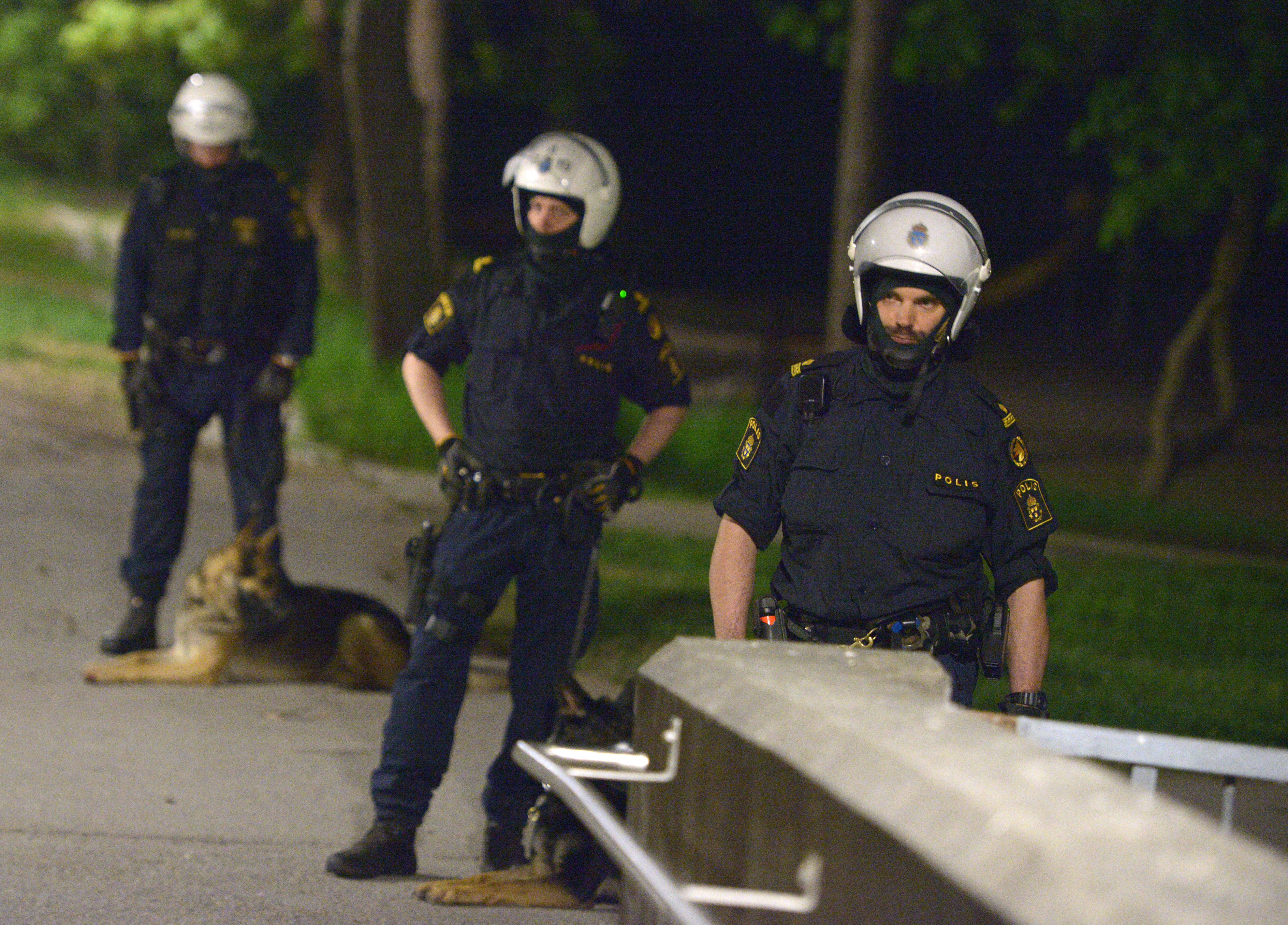 Dödsskjutning, 12-årig, Polisen, Protest, Vandalisering, Upplopp,  Muhammed Hakim, Husby