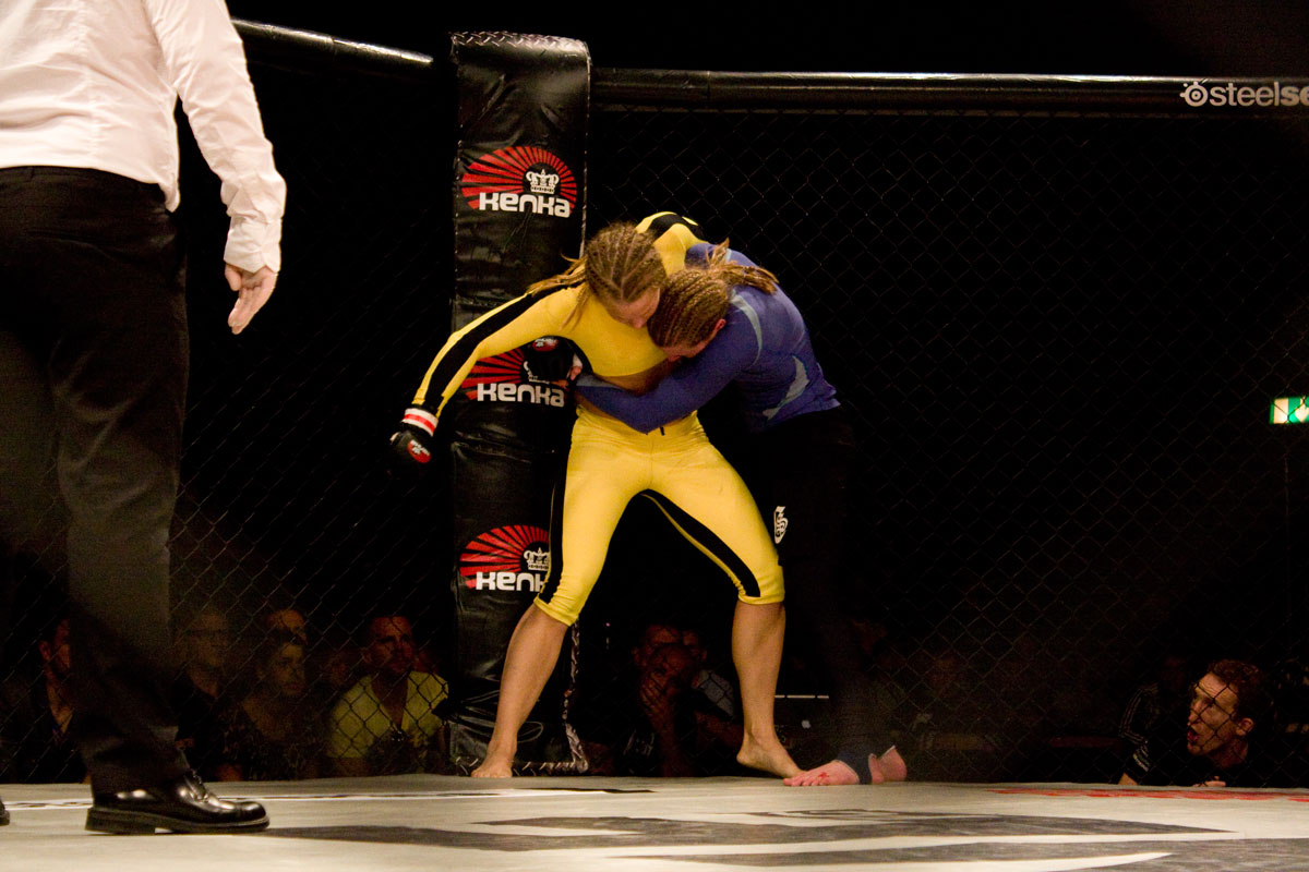 Paul Reed, Goteborg, Lisebergshallen, The Zone FC 9, Martin Svensson, Besam Yousef, Elina Nilsson, Victor Cheng, Hanna Sillén, MMA, Eddy Bengtsson
