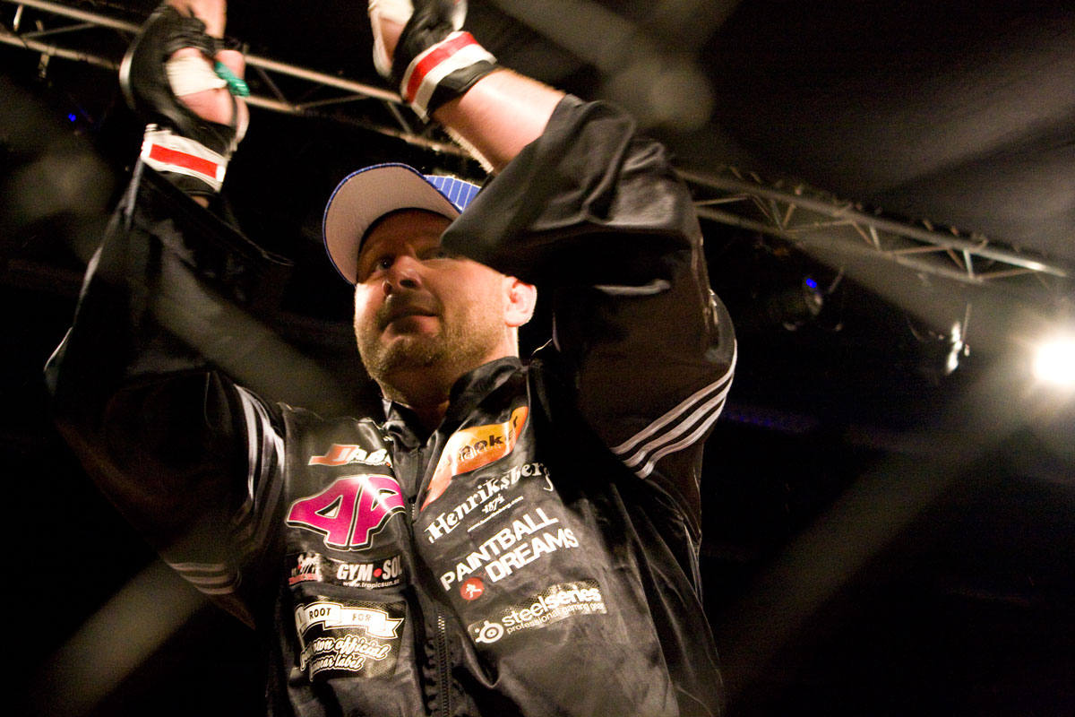 Eddy Bengtsson, Lisebergshallen, MMA, Hanna Sillén, The Zone FC 9, Paul Reed, Martin Svensson, Victor Cheng, Goteborg, Besam Yousef, Elina Nilsson