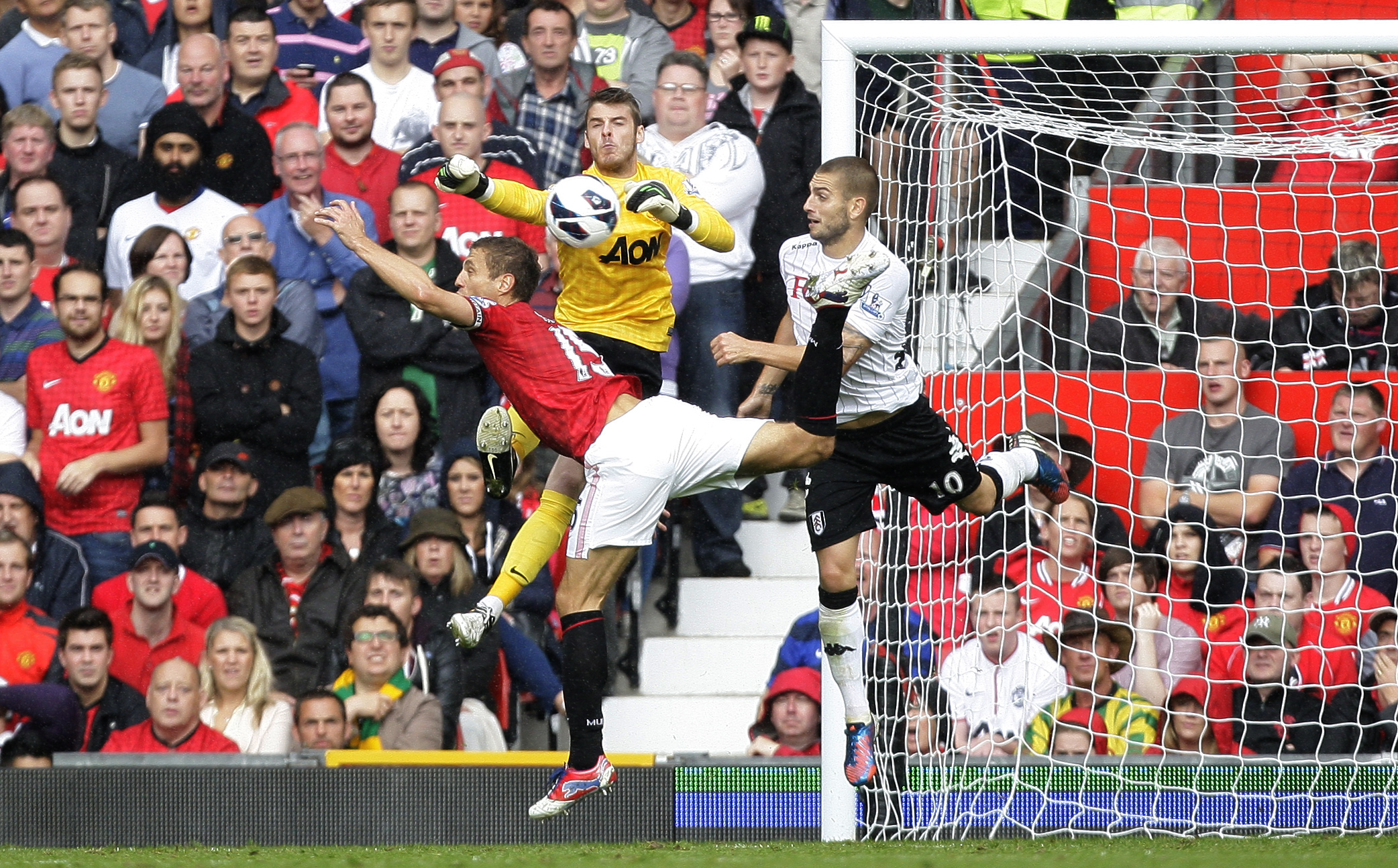 Alexander Kacaniklic, Manchester United, Robin van Persie