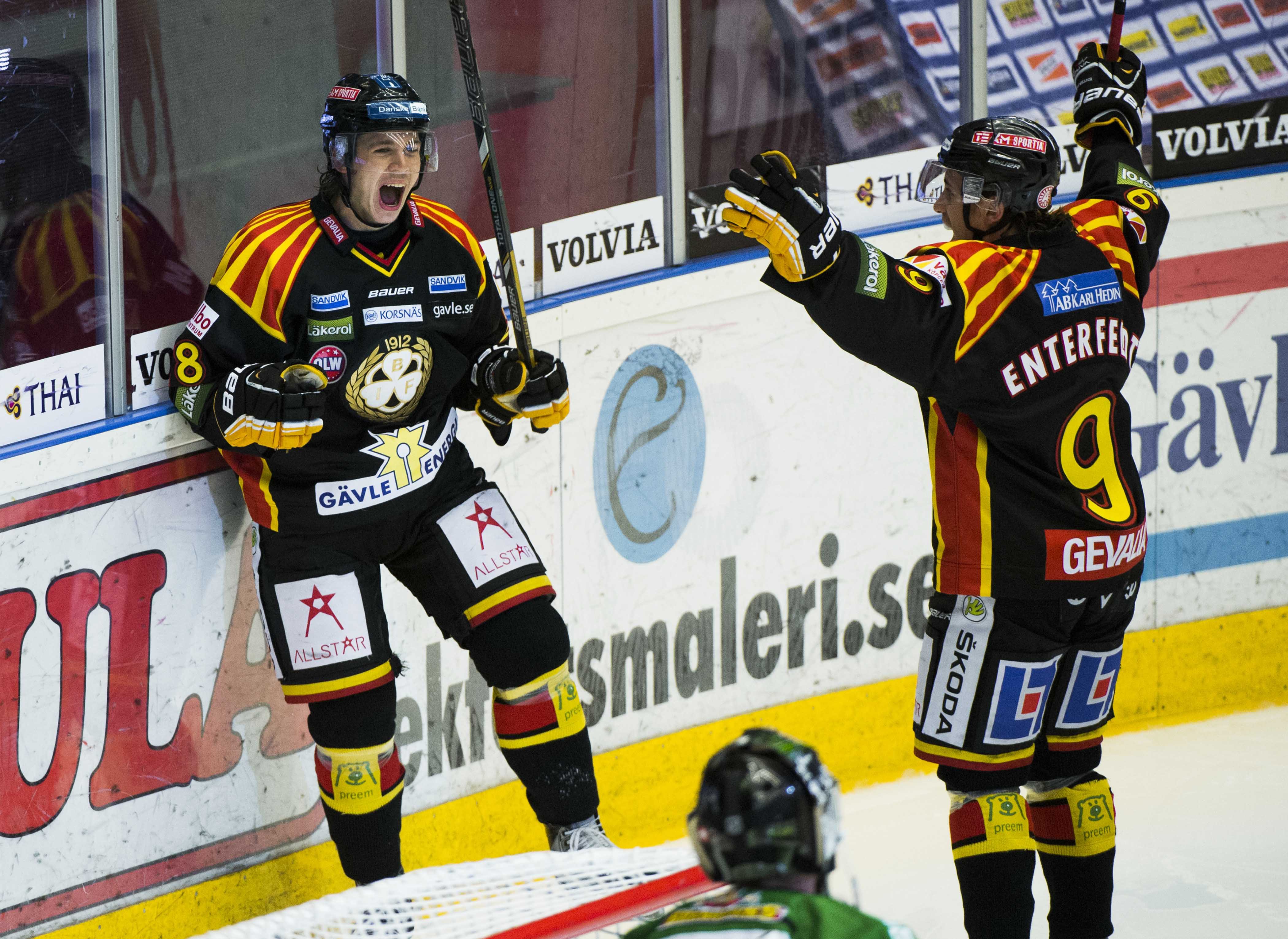 Vaxjo,  Elias Lindholm, Brynas