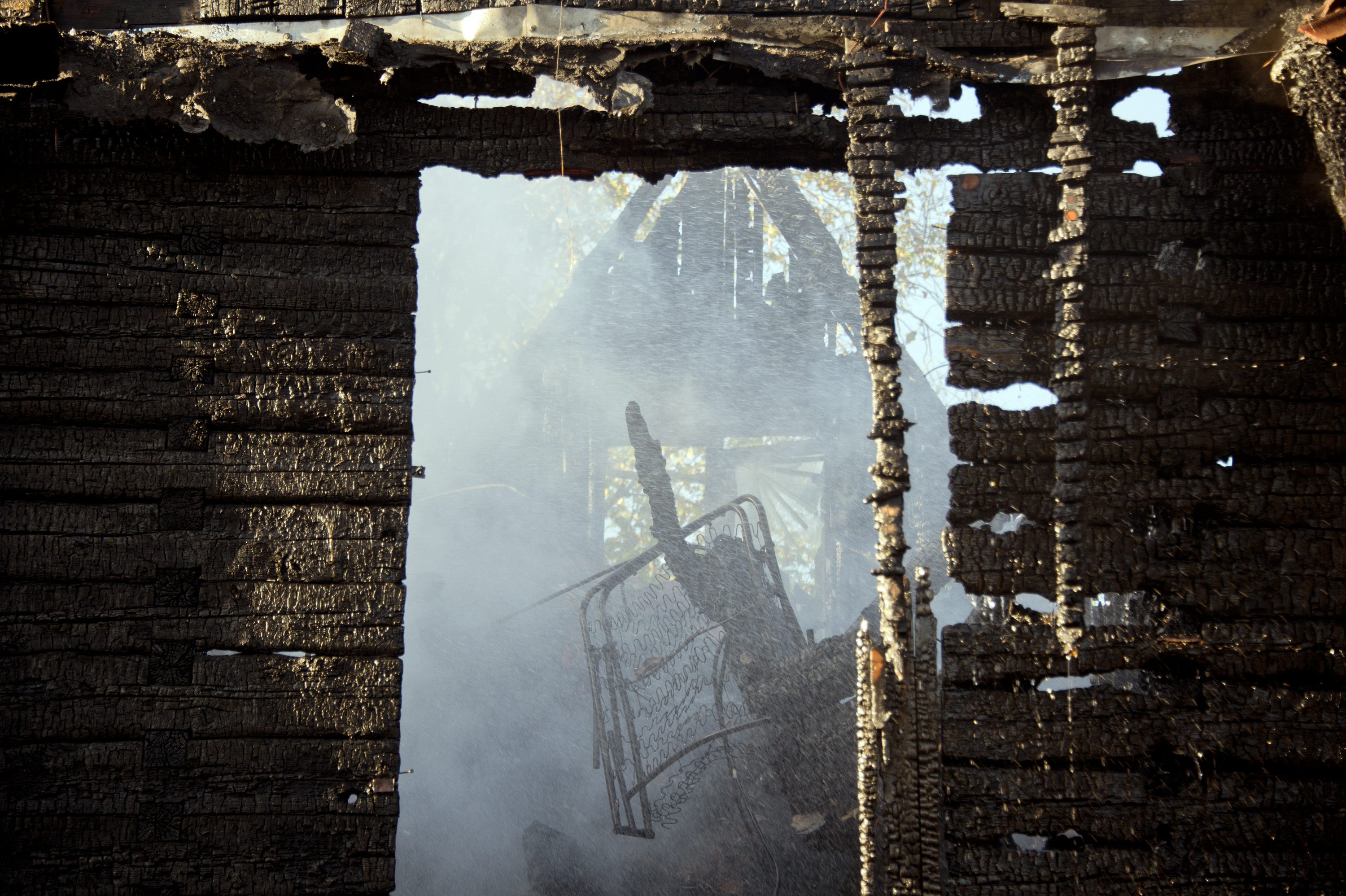 Mordbrand, Brand, Tre Personer Saknas