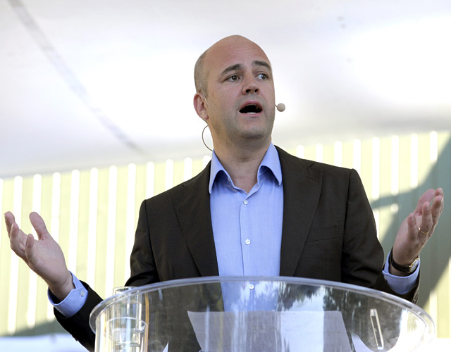Hån, Moderaterna, Alliansen, Fredrik Reinfeldt, Socialdemokraterna, Sedelpressen, Partiledare, Håkan Juholt, Politik