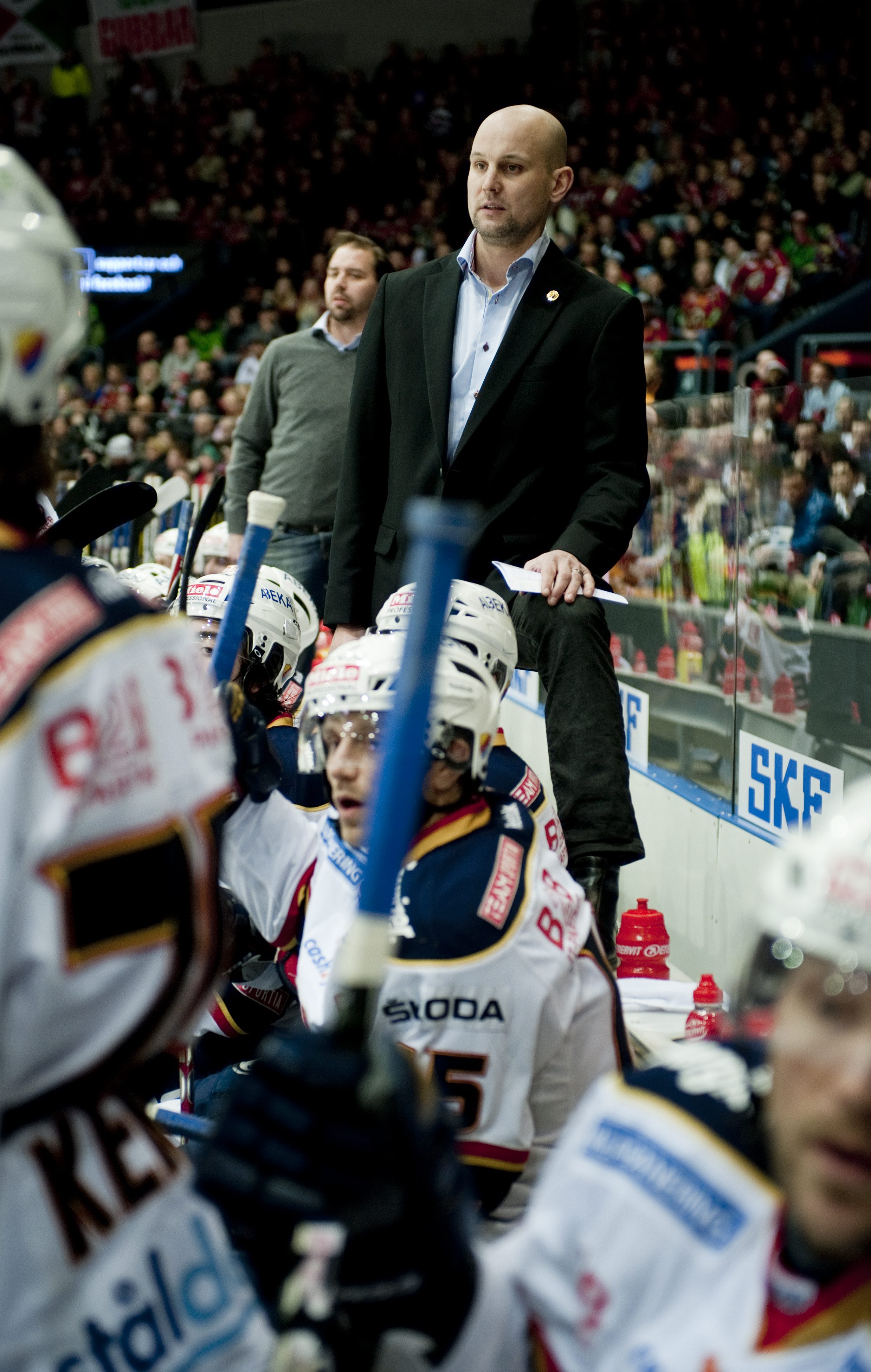 Djurgarden, Kritik, Hardy Nilsson, dan blomberg, Järnkaminerna,  Ungjävlar