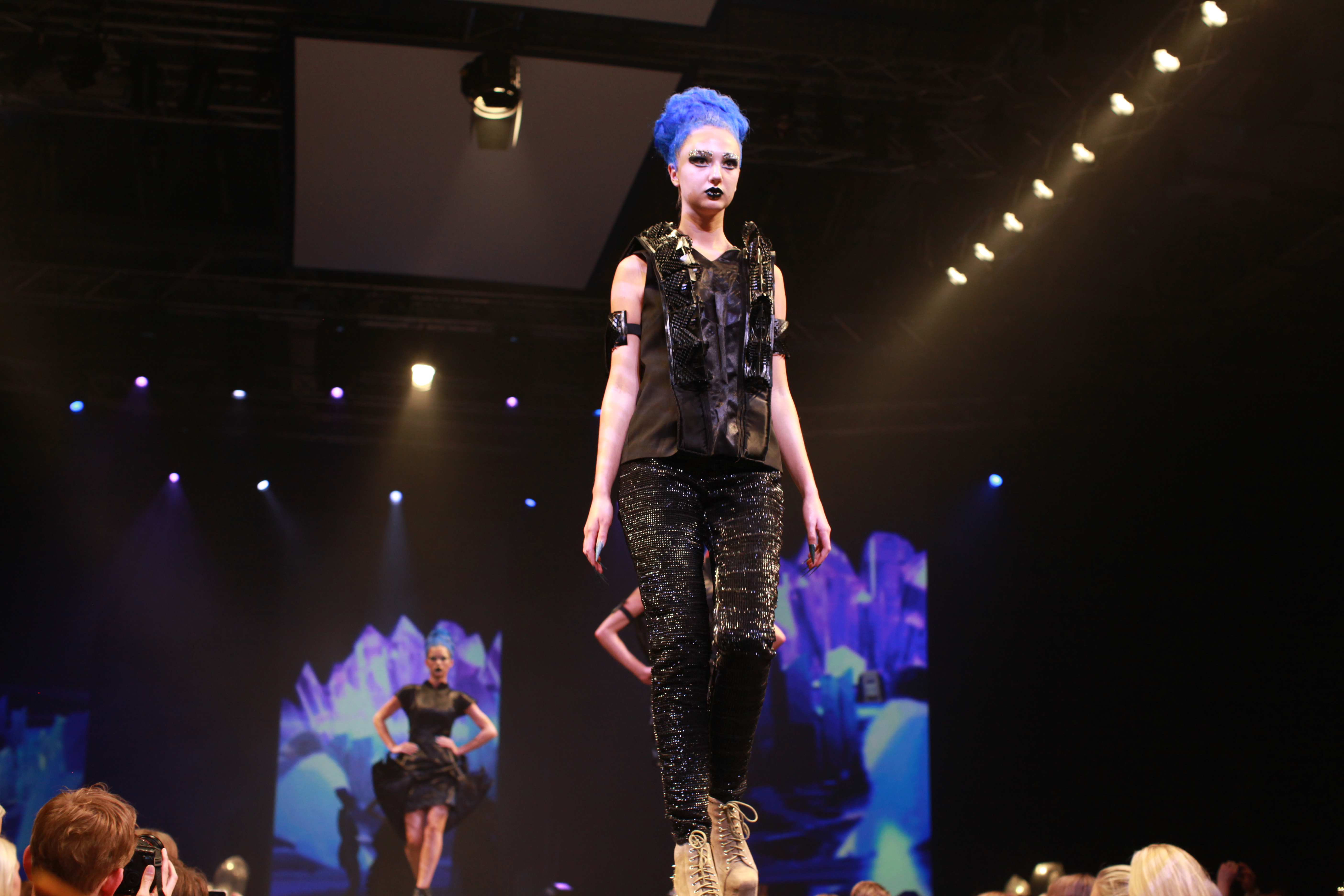 Make Up Store, Globen, Spellbound