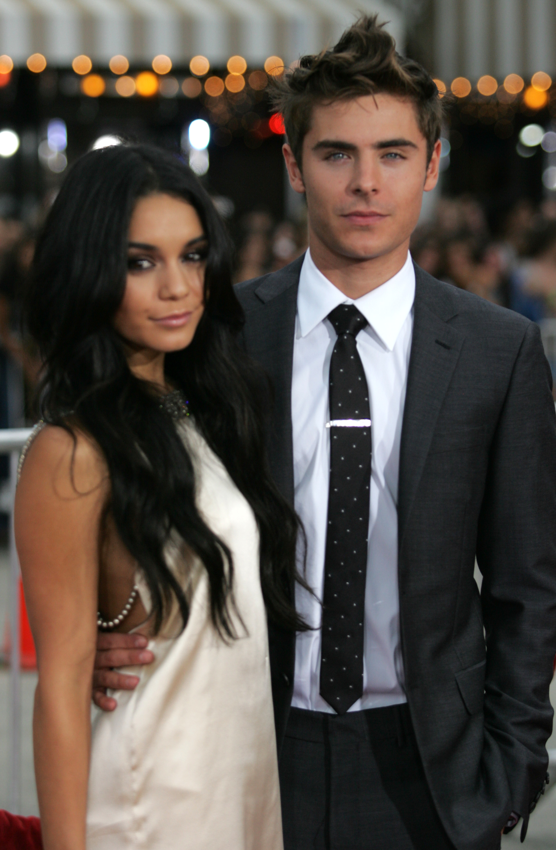 High school musical, Förhållande, Strand, kärlek, Puss, Filmstjärna, Hollywood, Zac Efron, Paparazzi, Vanessa Hudgens, Ashley Tisdale