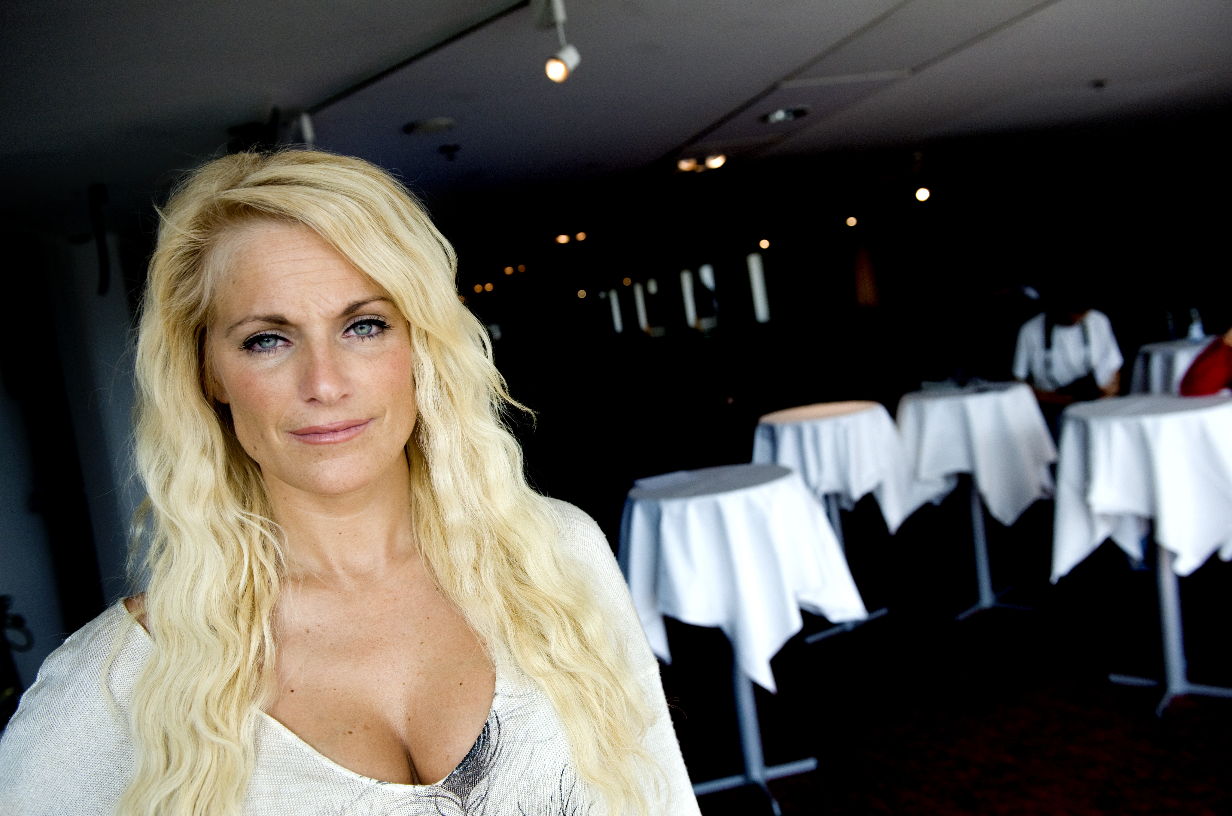 Laila Bagge, Idol, naken, Gravid
