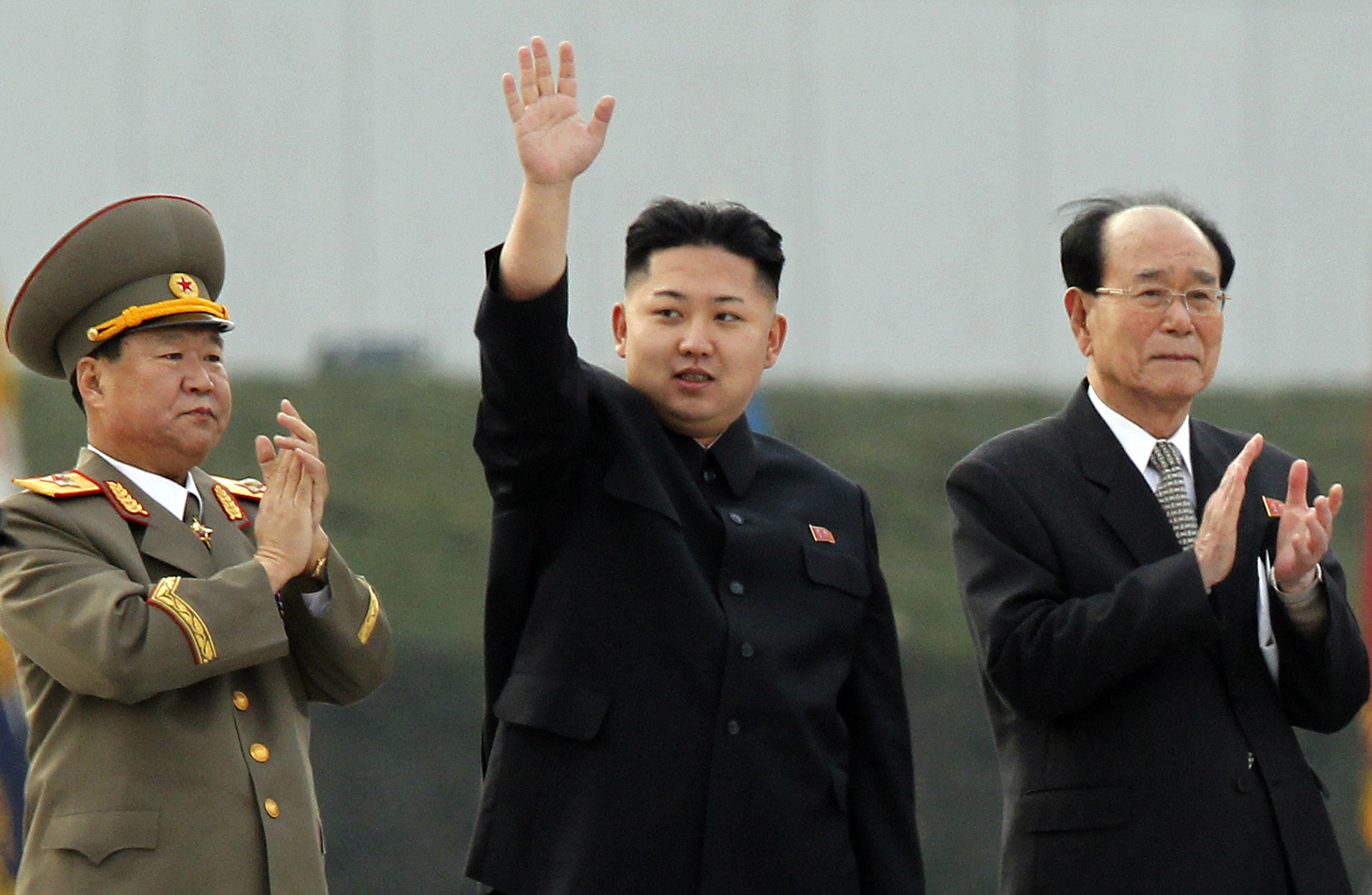Extra: Nordkorea har avfyrat tre robotar