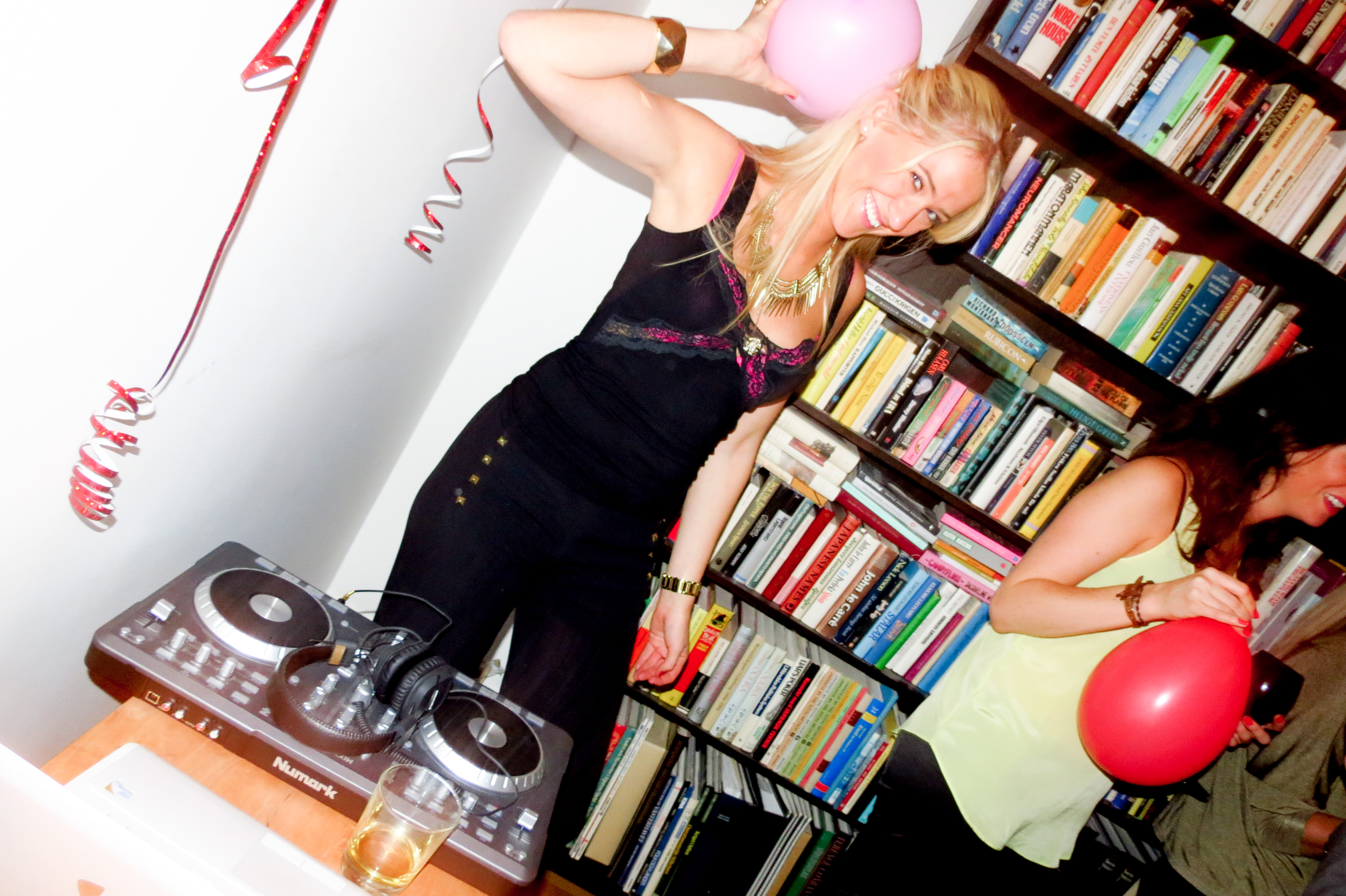 Y+M, YochM, Stockholm, Hemmafest