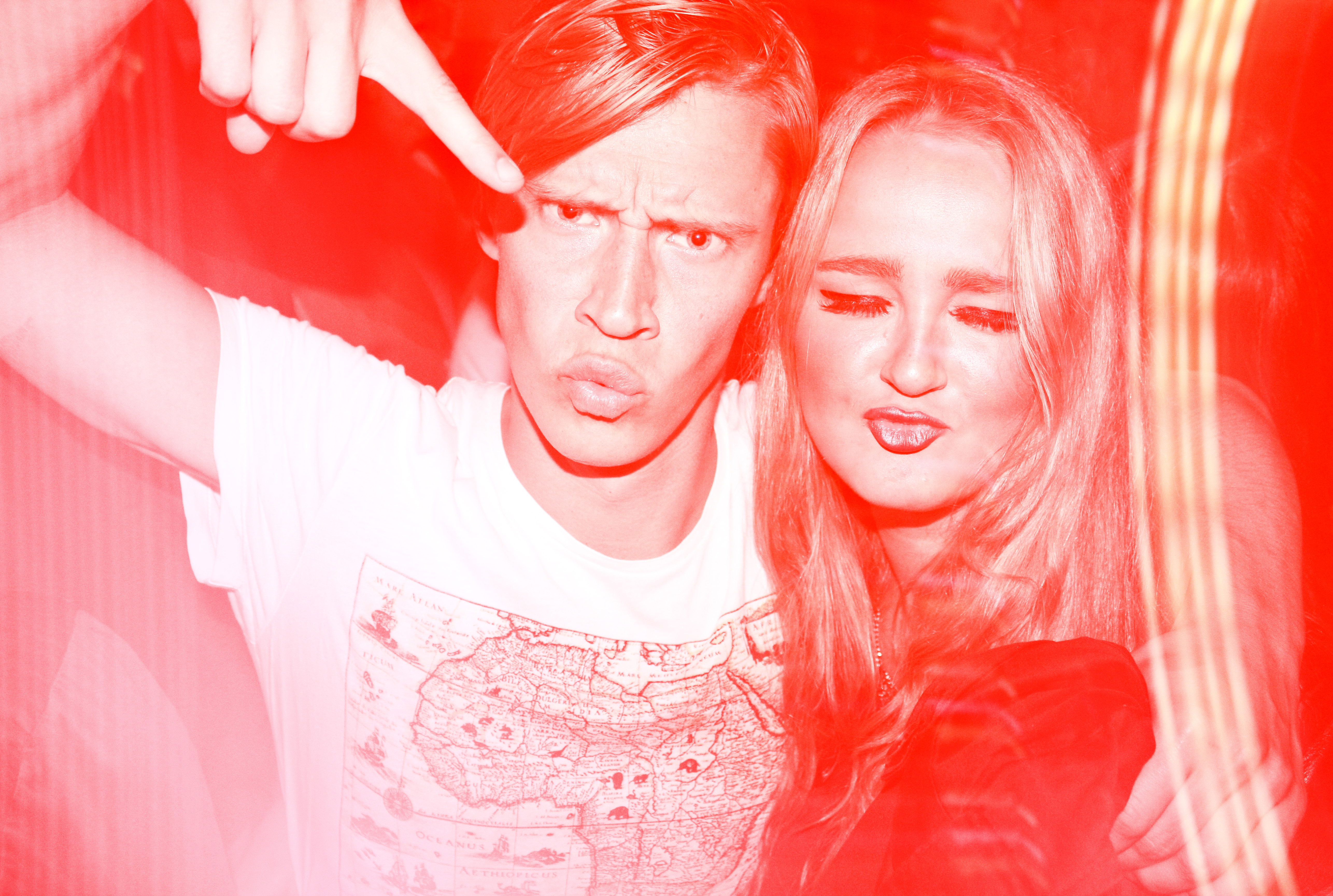 vecka 29, Fjodor Nikolajev, YochM, Anna Korsgren, Omid Khalvati, Spy Bar, Julien, Kåken, Flashback, Gubbrummet, Y+M, Hells Kitchen, Julia Lindholm