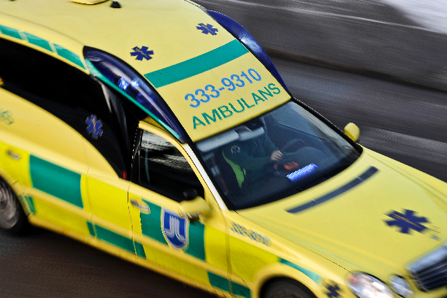 Nekad, Sjukvården, hjärnblödning, Ambulans, Brister