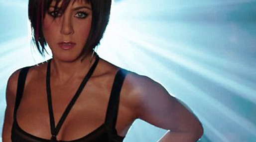 Jennifer Aniston, Träning, strippa