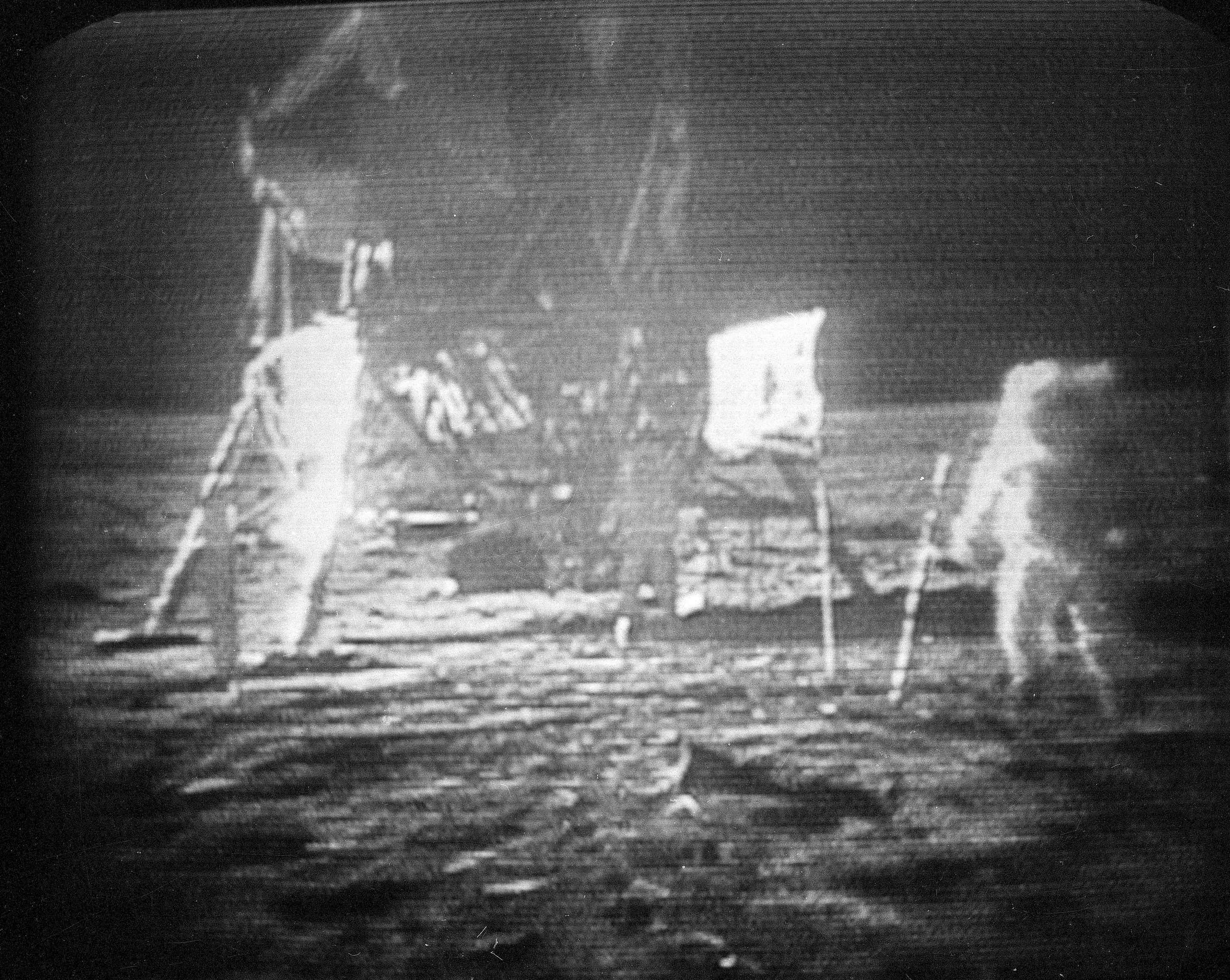 Neil Armstrong,  Apollo 11,  Buzz Aldrin, Manen