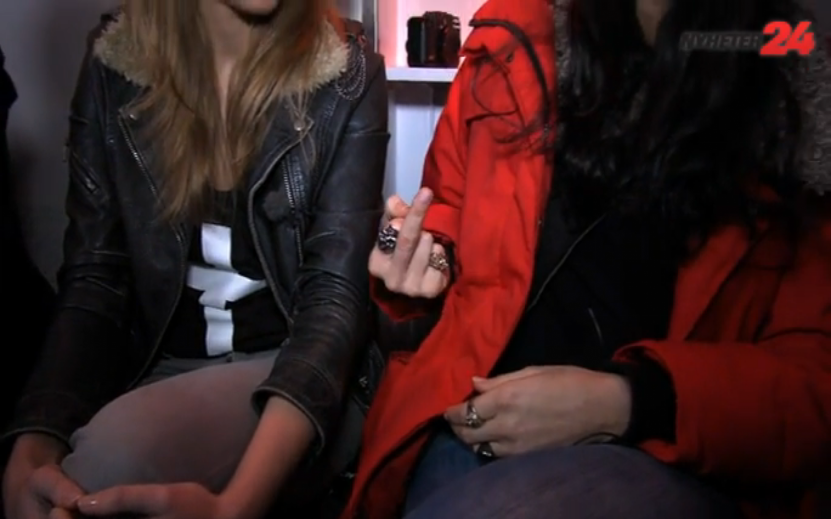 Tyra Sjöstedt, Kenza, Kenza & Tyra Show, Bloopers, Kenza Zouiten