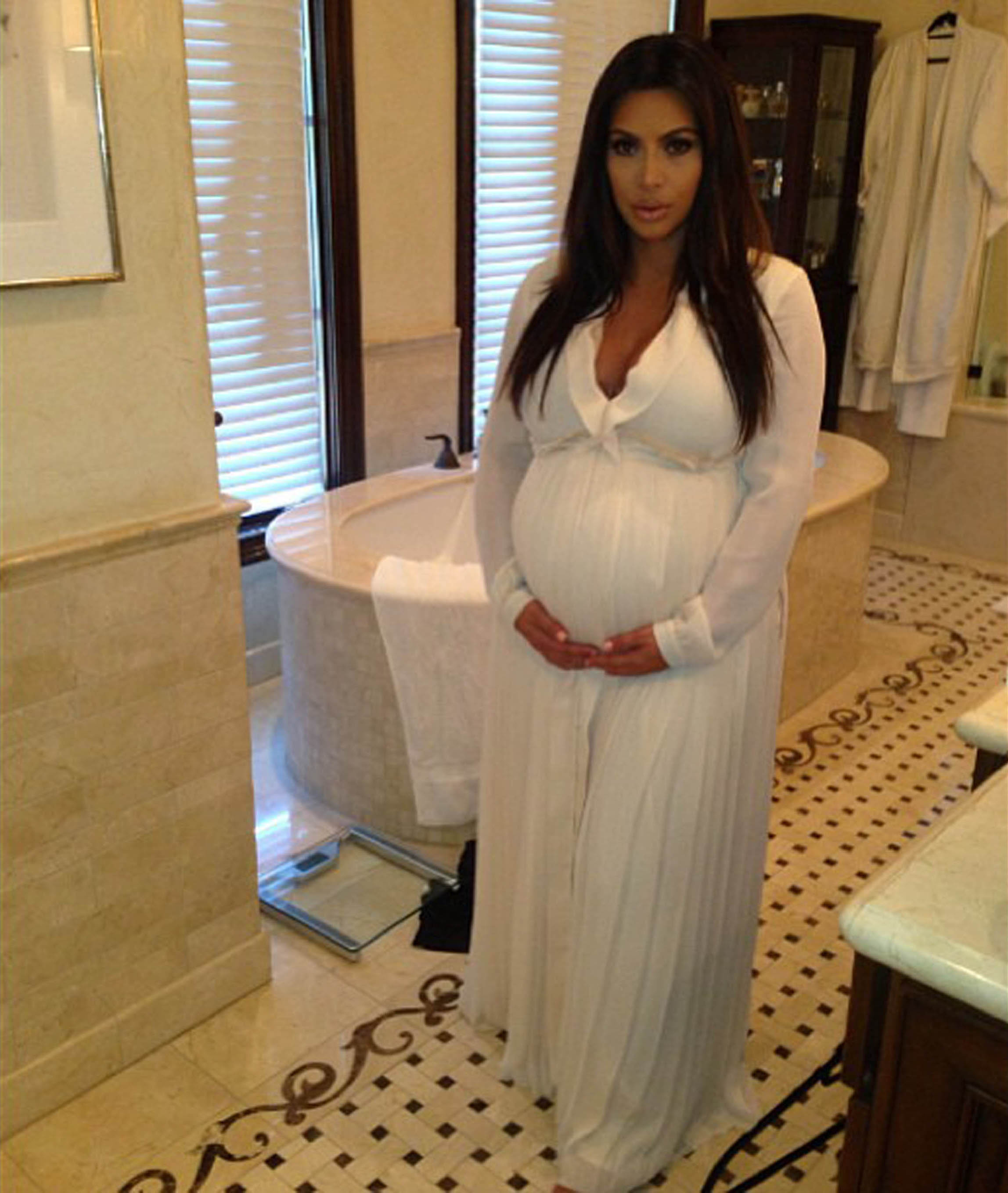 Förlossning, Bebis, Dotter, Kanye West, Kim Kardashian