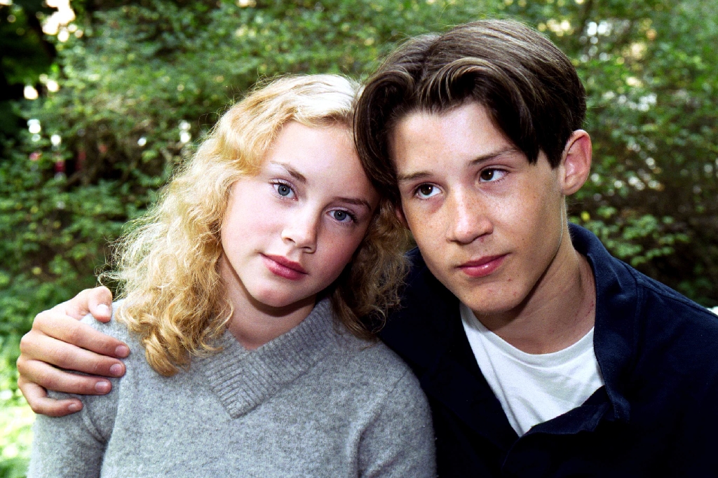Eva och Adam, Vad hände med, Ellen Fjæstad, Ungdomsserie, Serier
