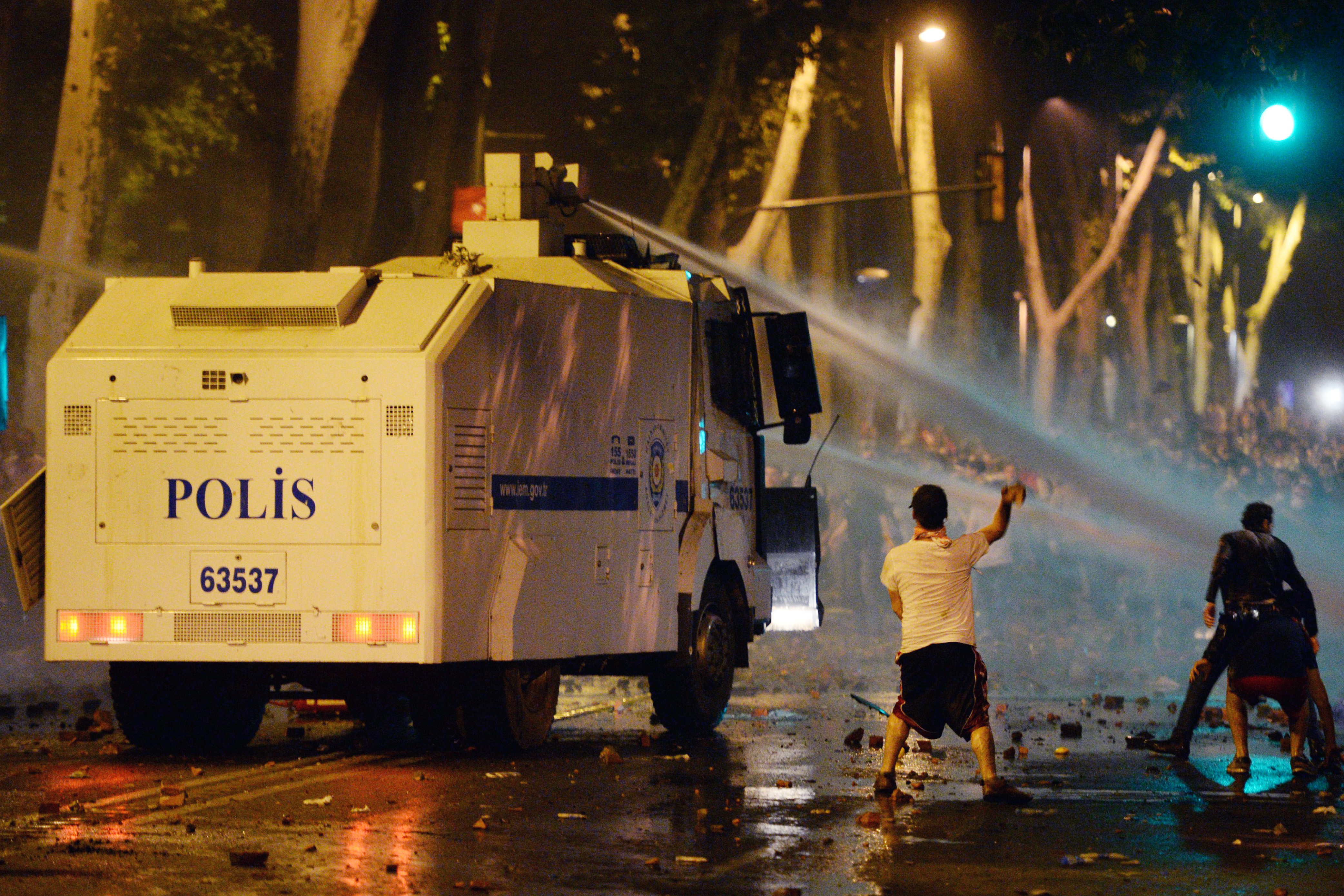 Erdogan, Protester, Sociala Medier, Premiärminister, Övervåld, Upplopp, turkiet, Polis, Demonstration, Twitter
