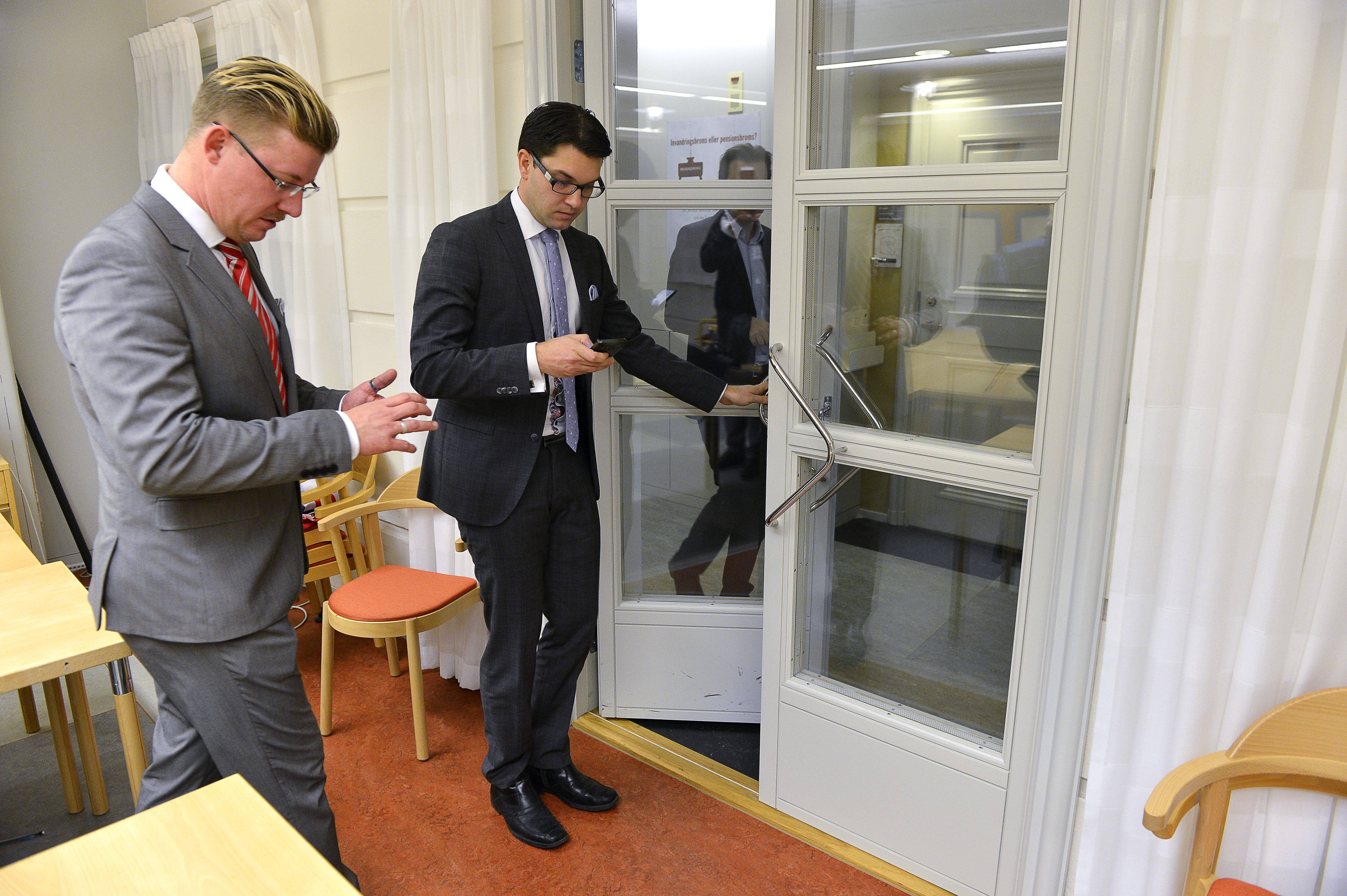 Erik Almqvist, Kent Ekeroth, Sverigedemokraterna, Jimmie Åkesson