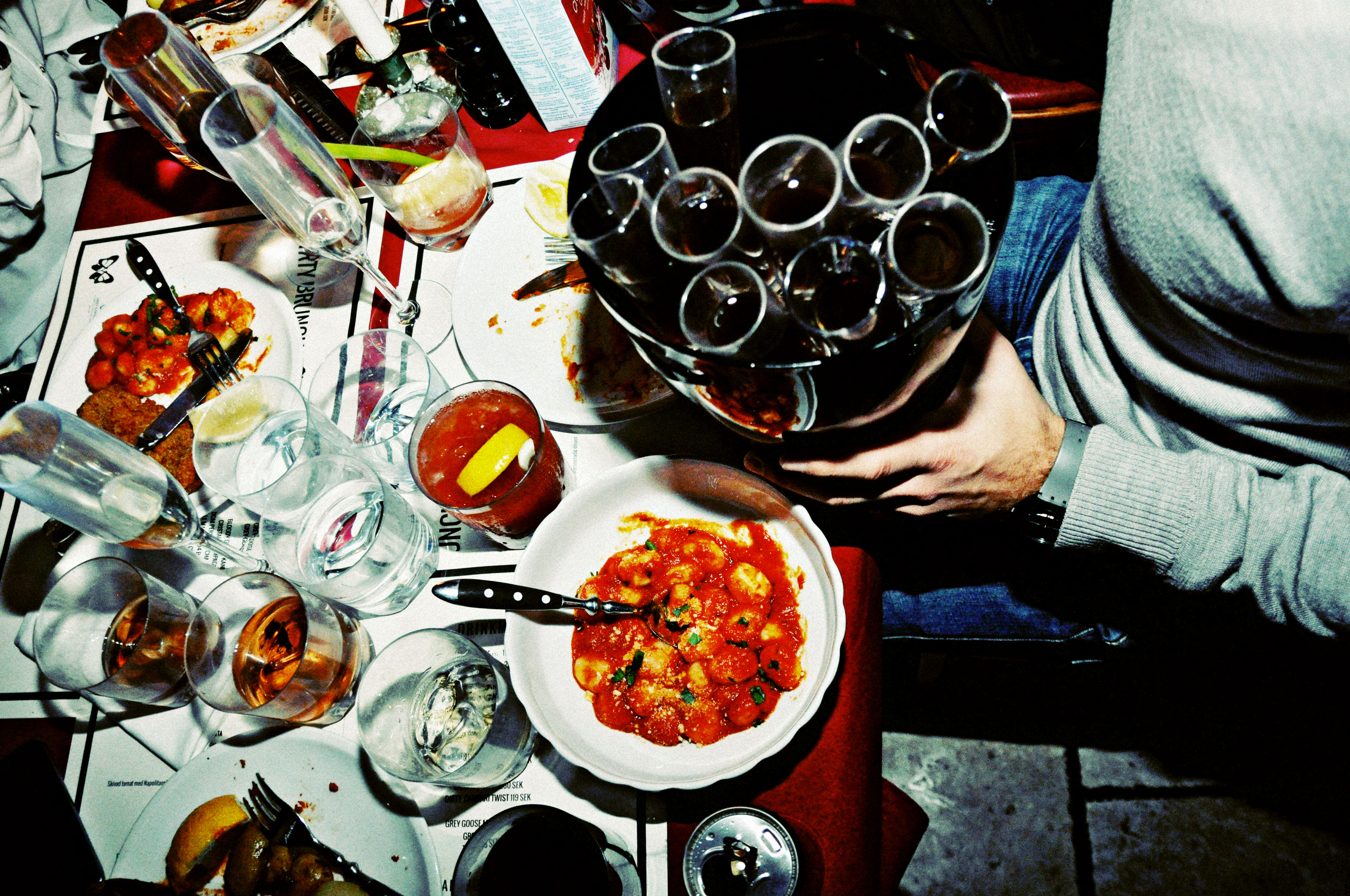 Sima Korenivski, papa, Dirty Brunch