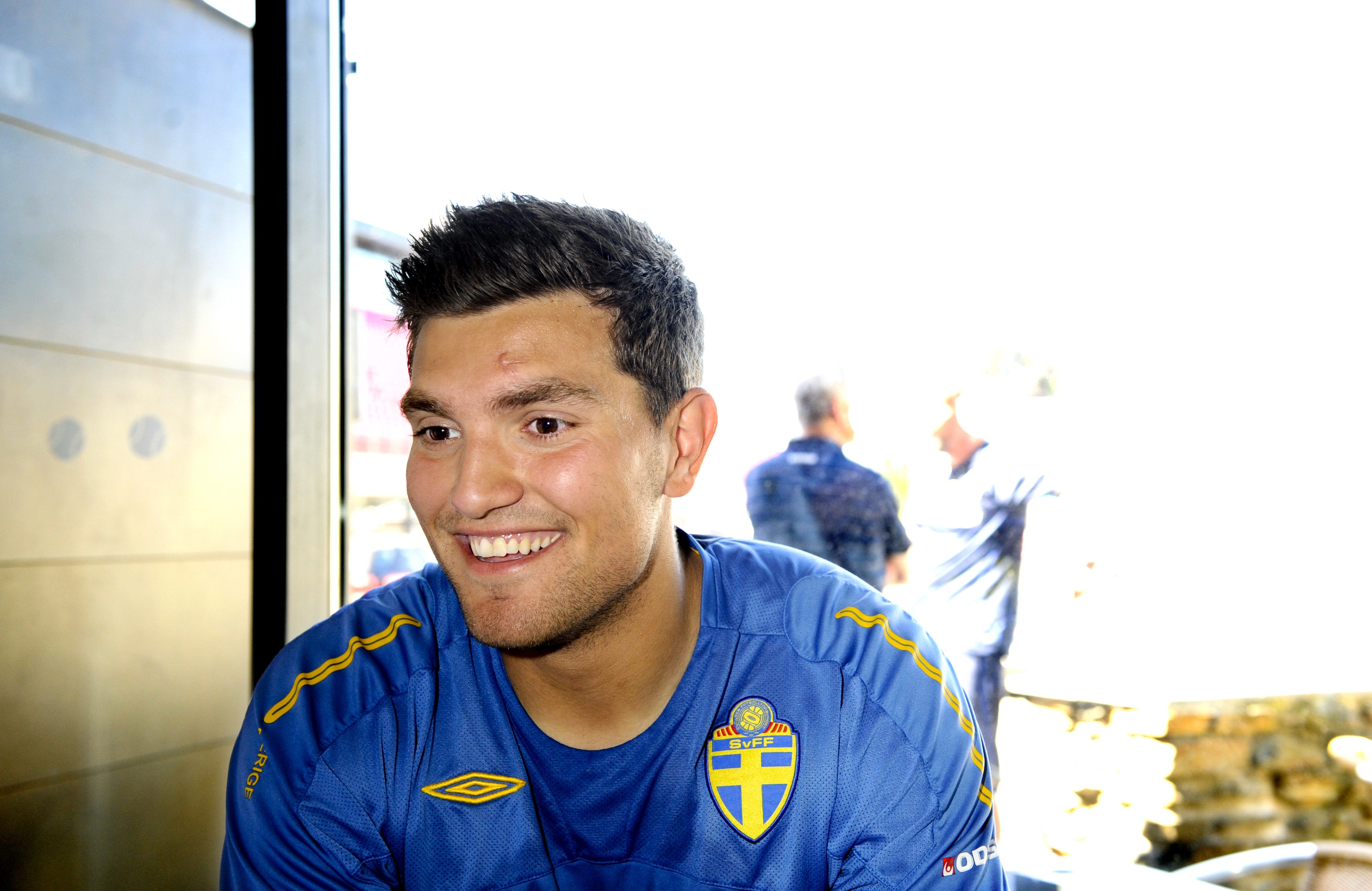 Andreas Temiz, Övergång, Labinot Harbuzi, Allsvenskan, Syrianska