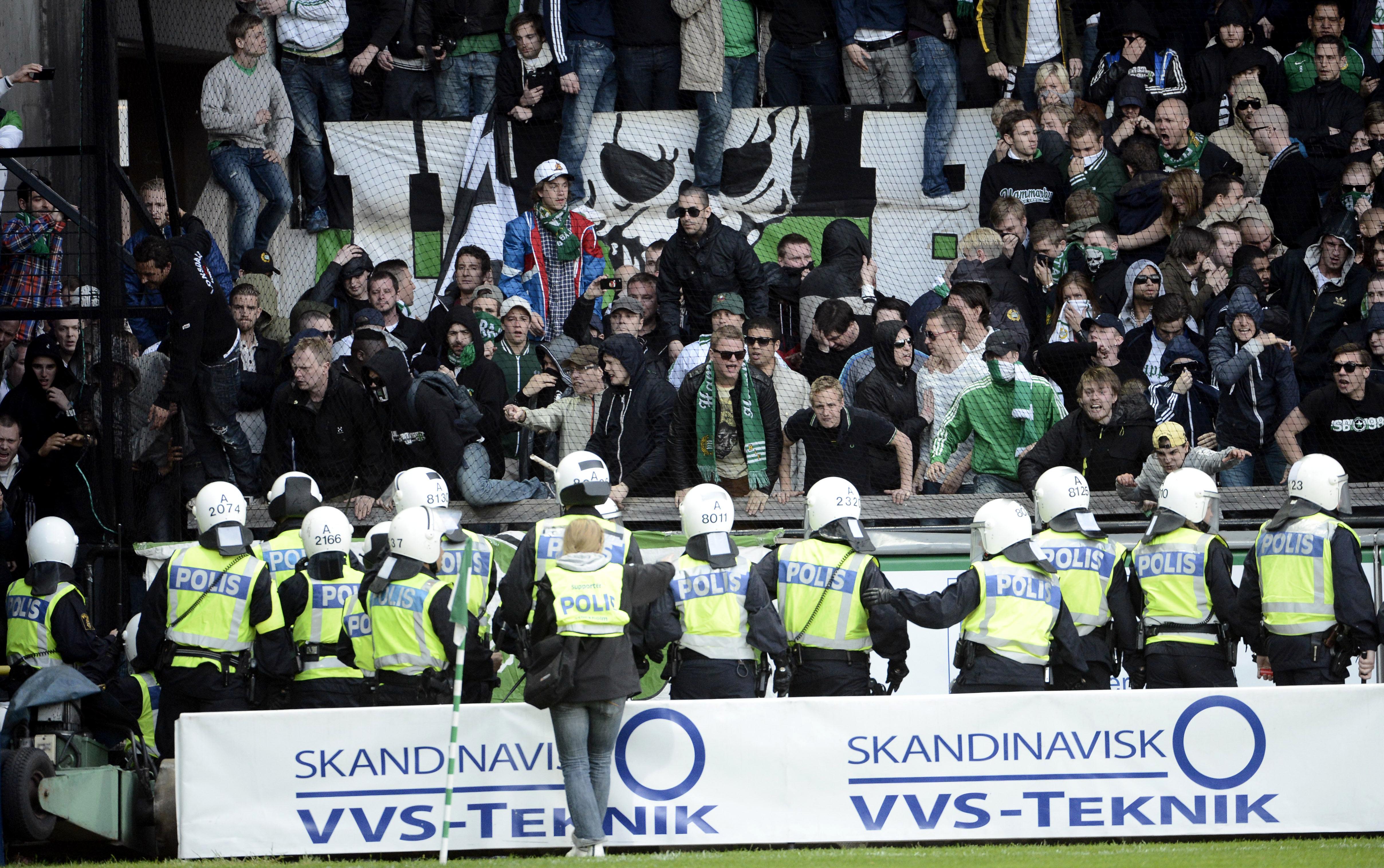 Assyriska, Sebastian Kuijpens, Hammarby, Söderstadion, Bajen Fans, Superettan, Läktarbråk