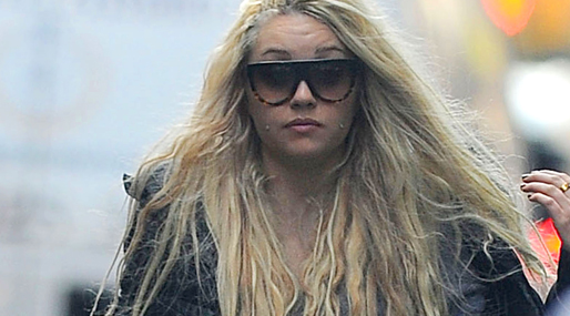 Hemlös, Barnstjärna, Amanda Bynes