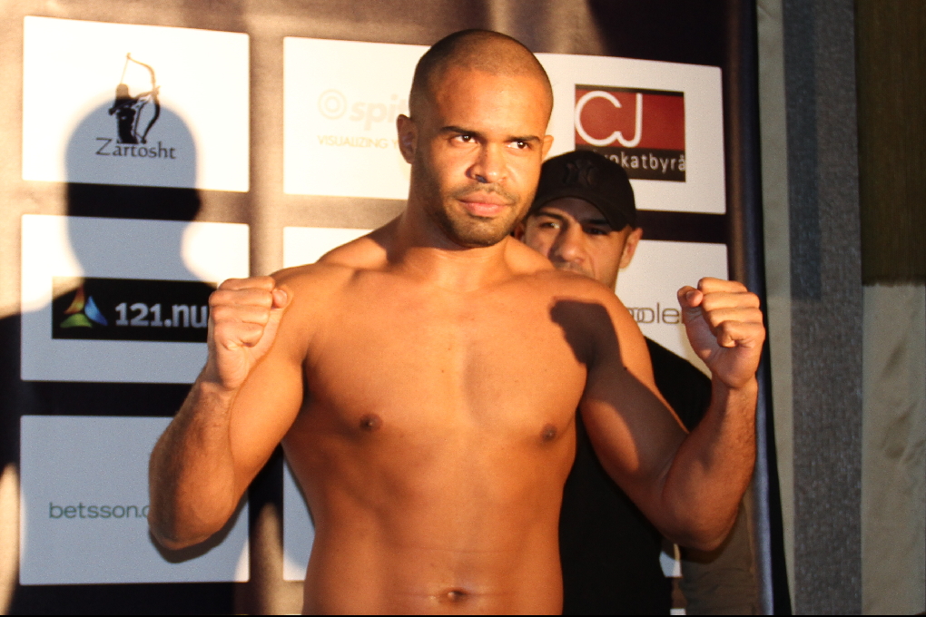 Superior Challenge, Hovet, Invägningar, Superior Challenge 6, MMA