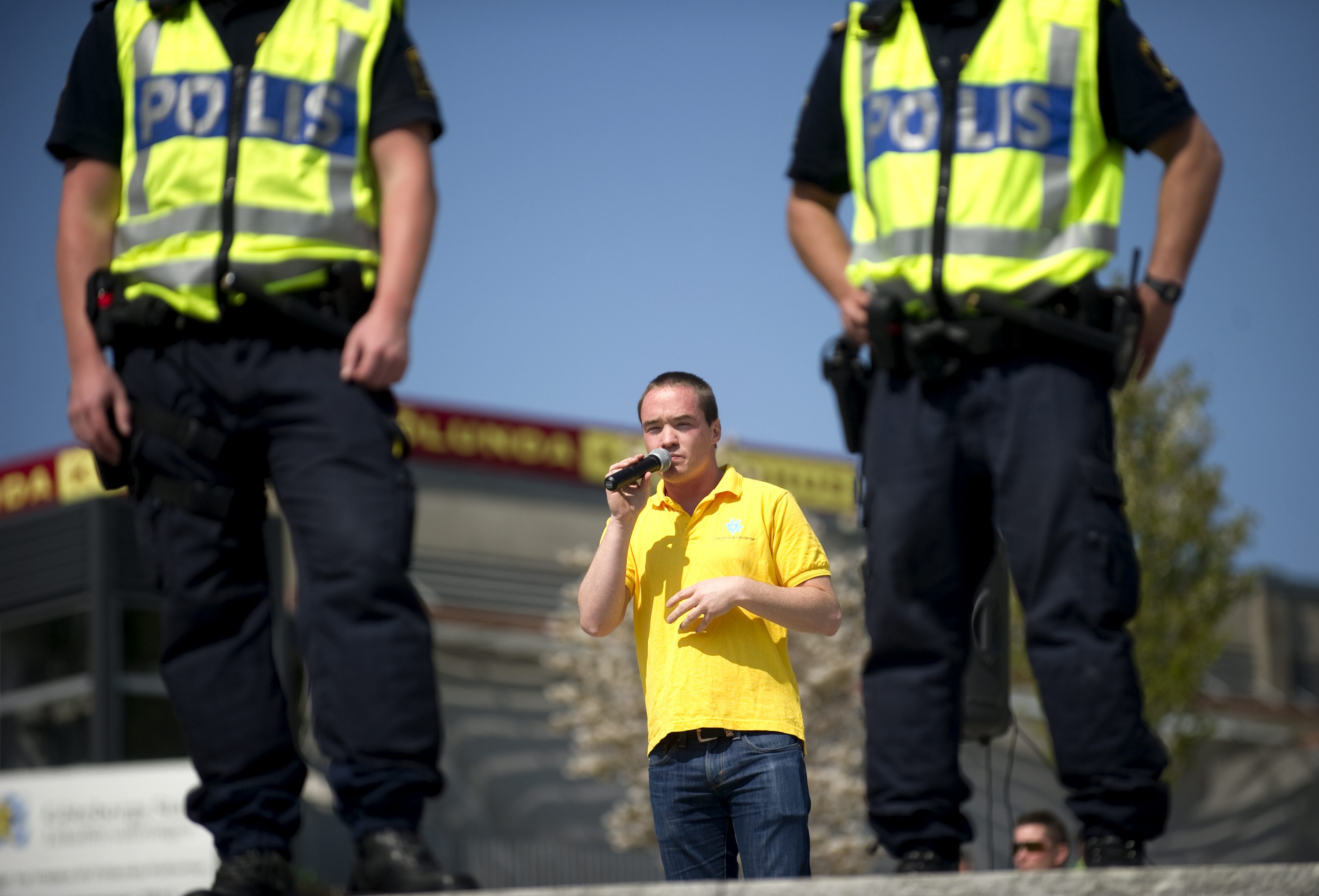Polisen,  Kräksirap, Sverigedemokraterna, Motioner, Kent Ekeroth
