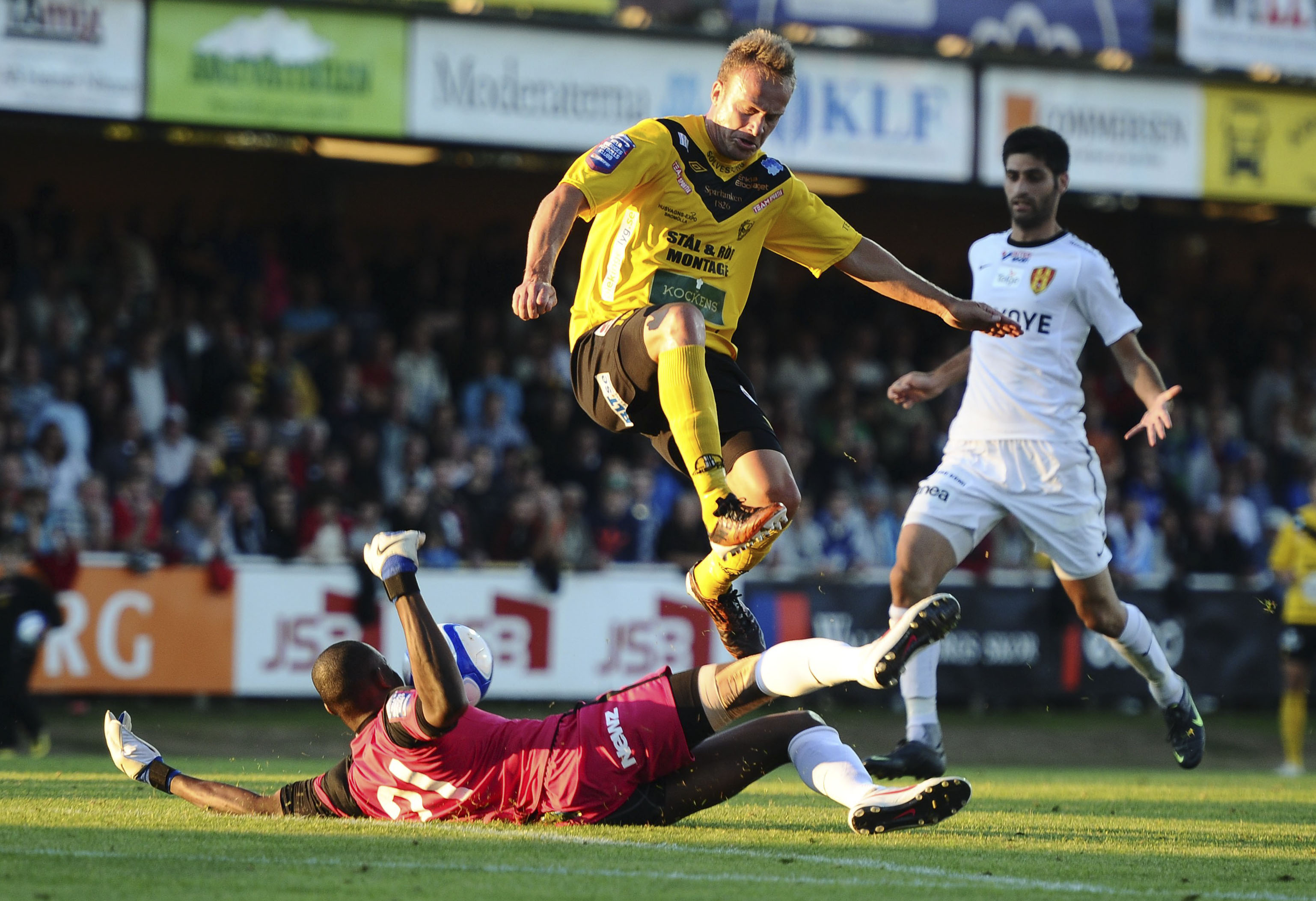 Mjallby, Syrianska