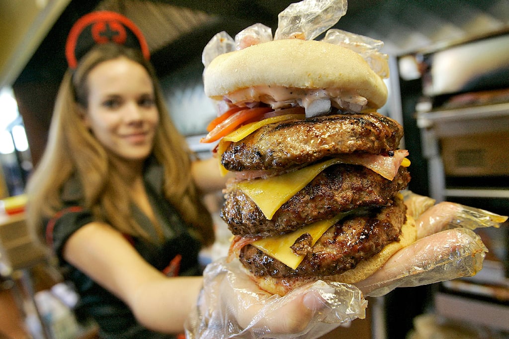 Hamburgare, Hjärtattack, Kalorier, Las Vegas, Kalori, USA, Bypass burger, Jon Basso, 10 000 kalorier, Hamburgerestaurang, varningsskyltar, Heart Attack Grill
