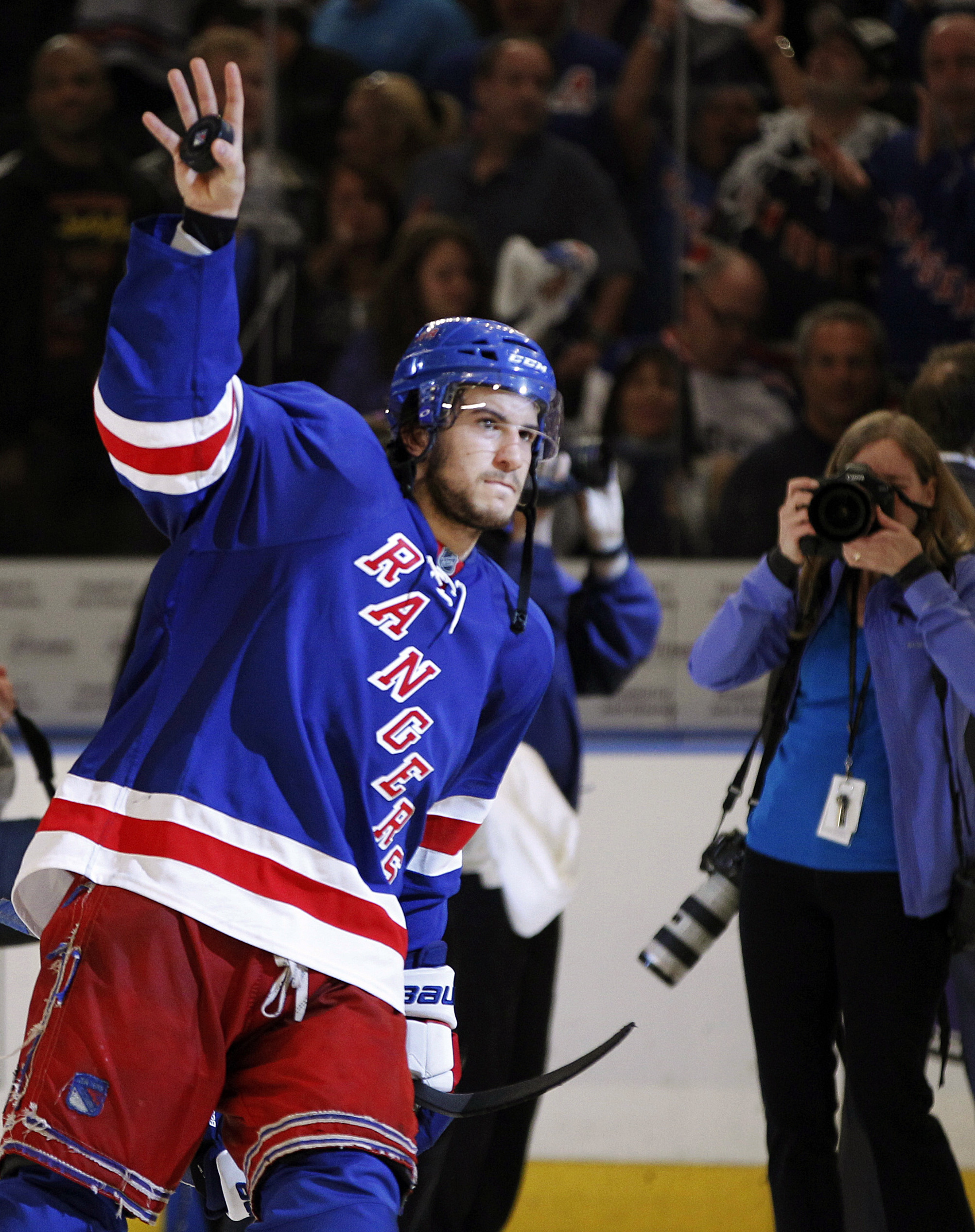 Mataffär, Twitter, Michael Del Zotto,  NHL-lockout