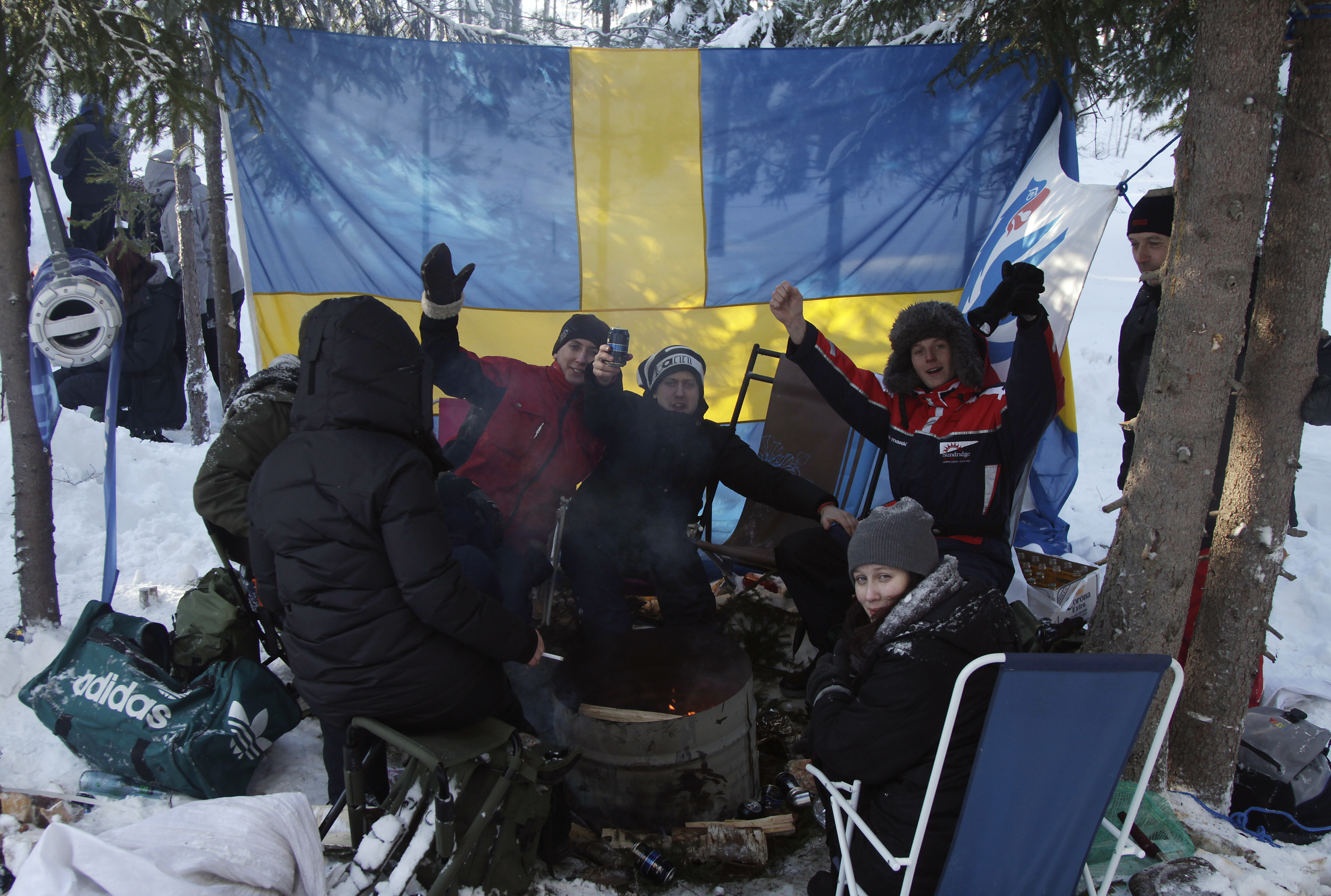 Svenska fans, Källa, Oslo2011, Hellner