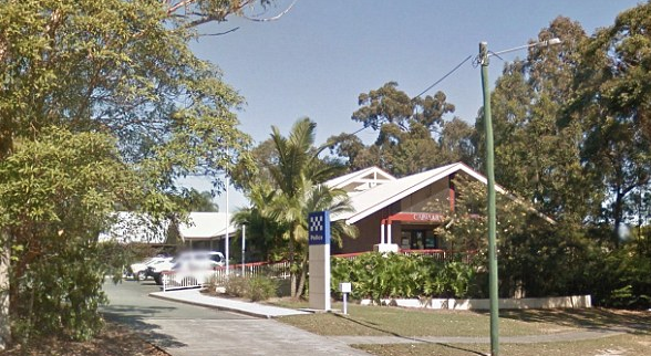 Capalaba polisstation fotat från vägen Capalaba polisstation fotat från vägen