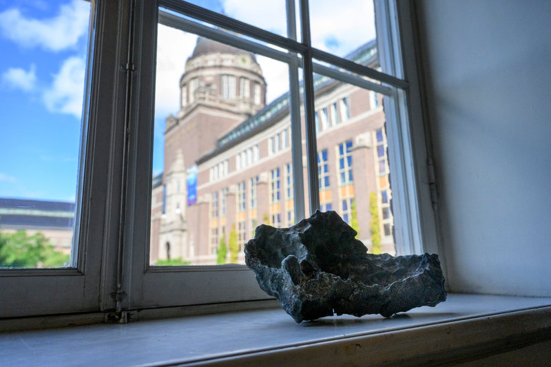 Naturhistoriska riksmuseet hoppas få behålla järnmeteoriten i sina samlingar.