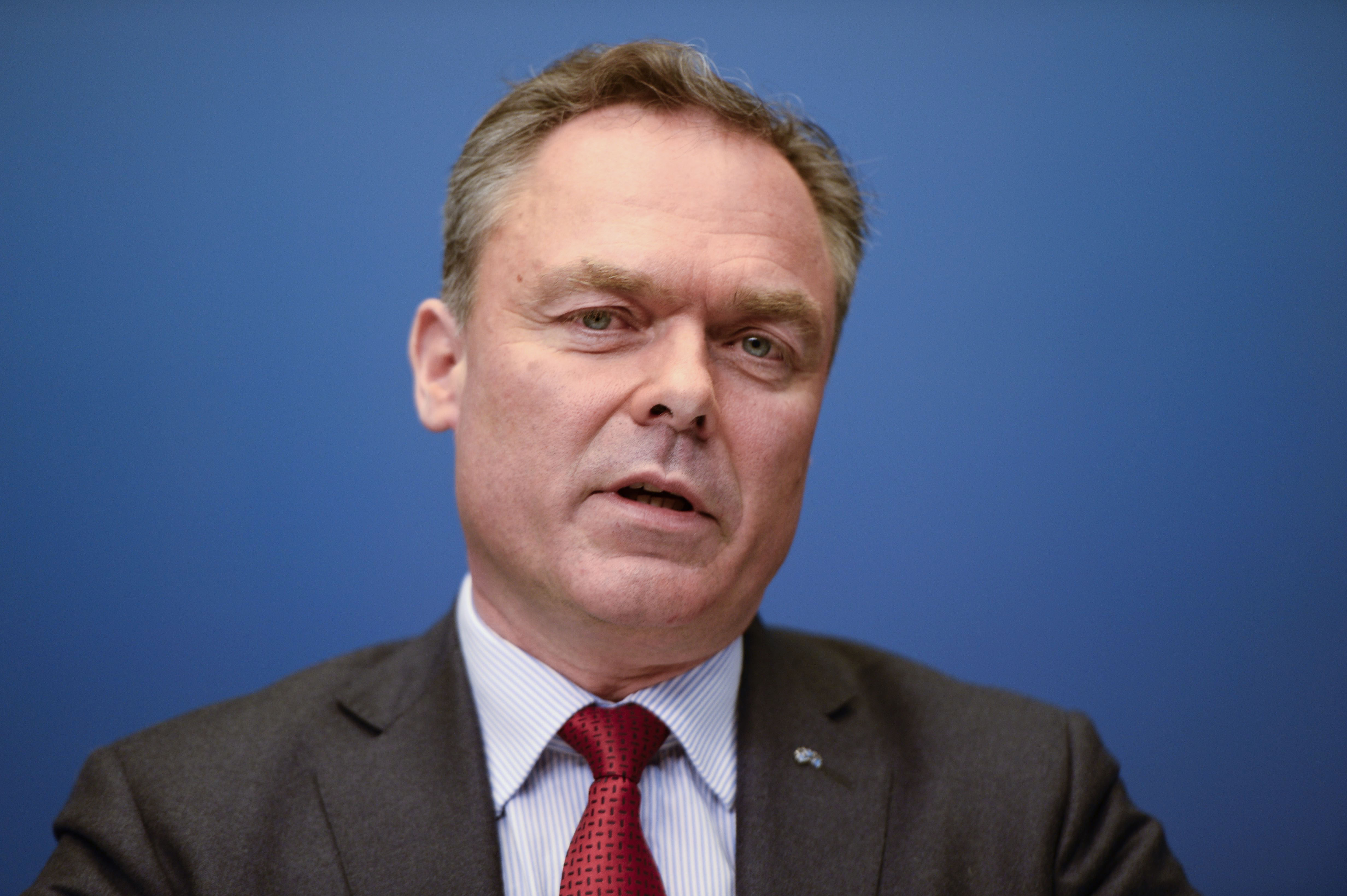 Jan Björklund (FP), utbildningsminister: 1 535 300 kronor. Jan Björklund (FP), utbildningsminister: 1 535 300 kronor.