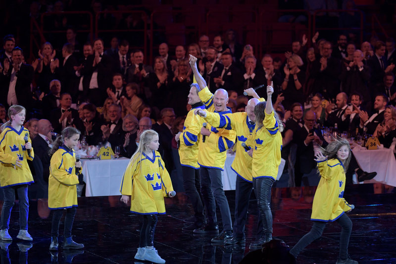 I Tidernas hockeygala 2022 sjöng Håkan Södergren och Lasse Holm 'Nu tar vi dom'. Arkivbild.