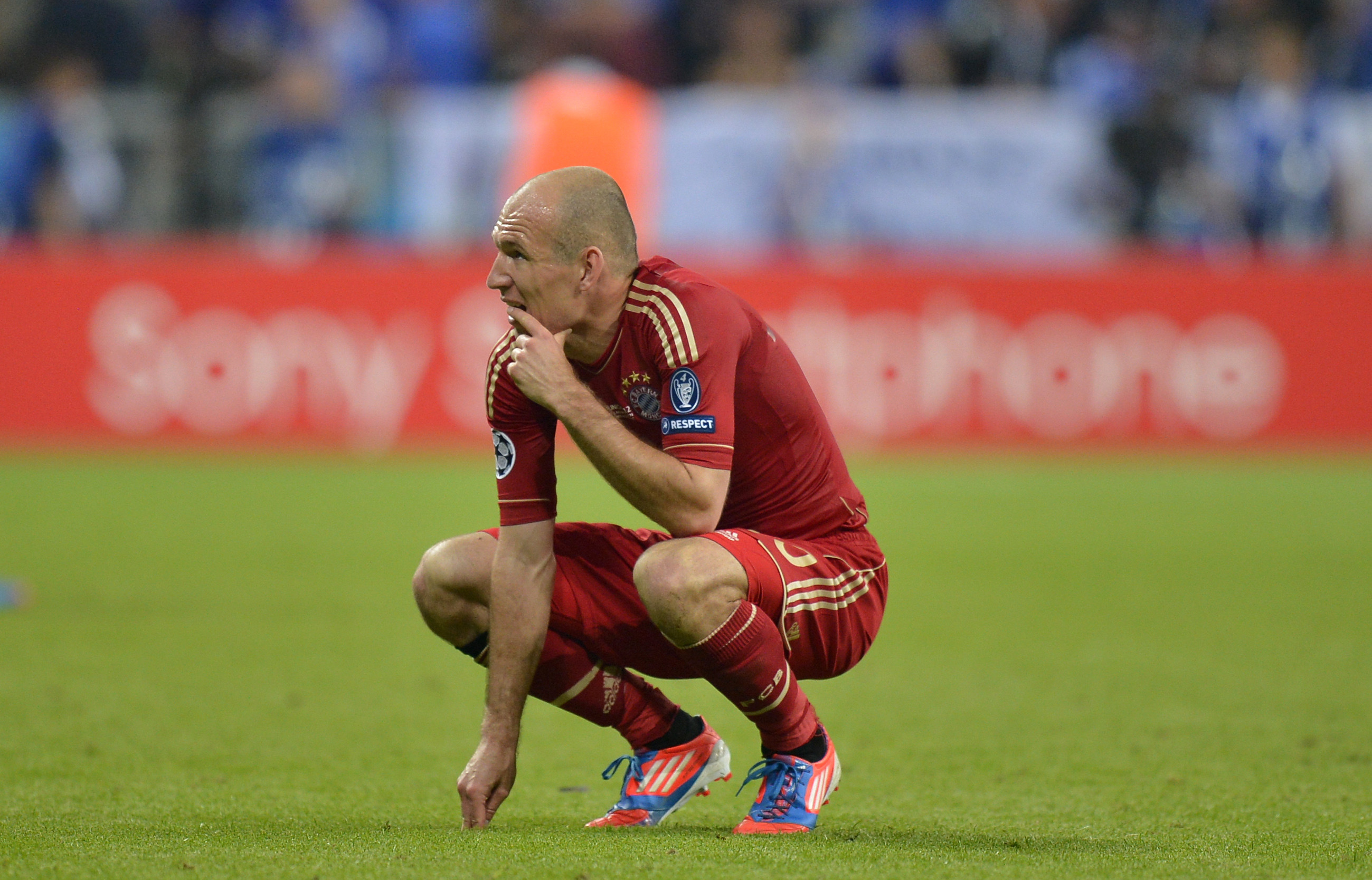 Och i Champions League-finalen missade Robben straff i förlängningen när Bayern München förlorade mot Chelsea.