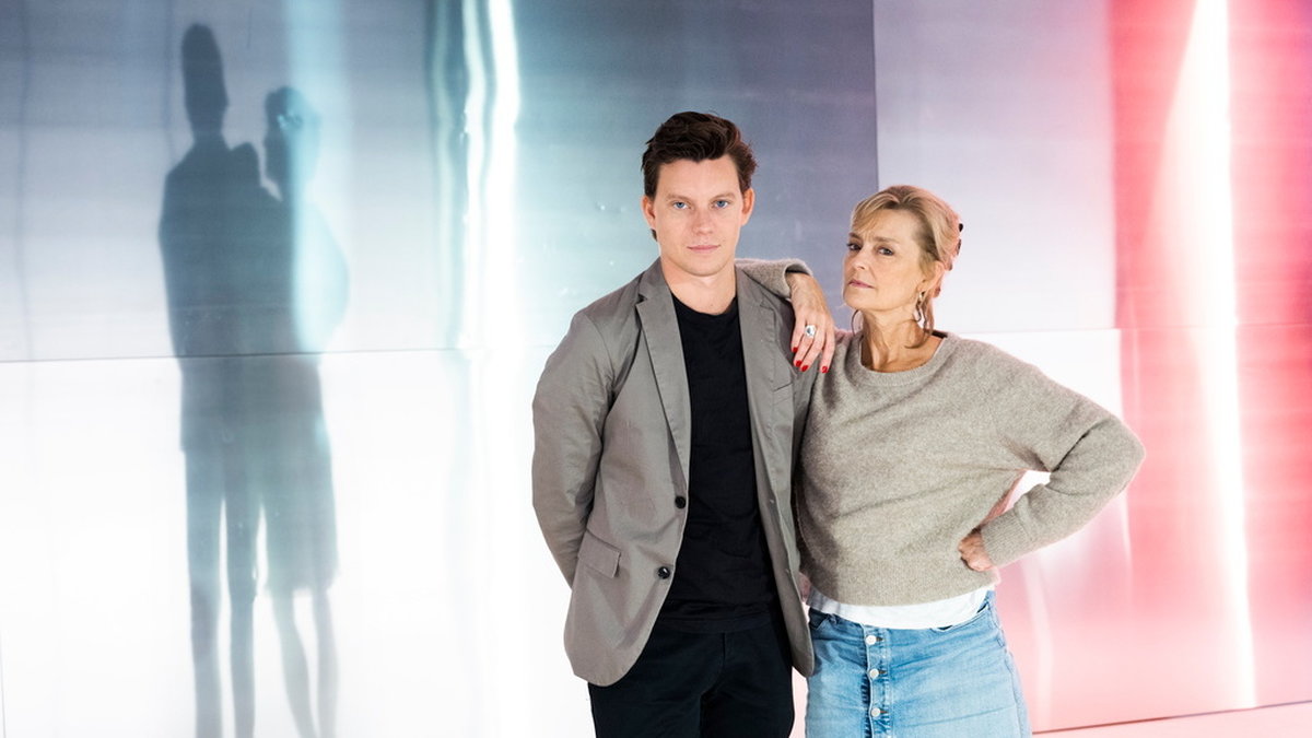 Rasmus Luthander och Marie Richardson spelar huvudrollerna när 'Mandomsprovet' sätts upp på Stadsteatern, i Kulturhuset Stockholm.