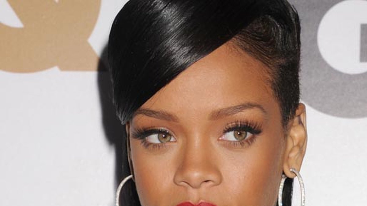 Så här snygg är Rihanna på röda mattan. 