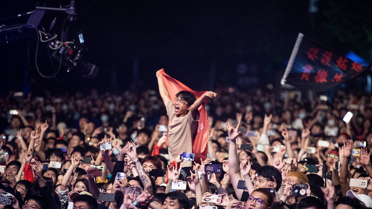 "Strawberry Music Festival" i Wuhan hade tusentals besökare under helgen. 