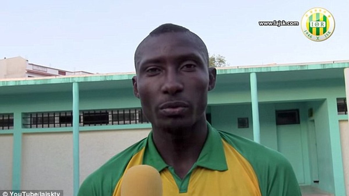 Den kamerunska fotbollspelaren Albert Ebosse avled under lördagen.

